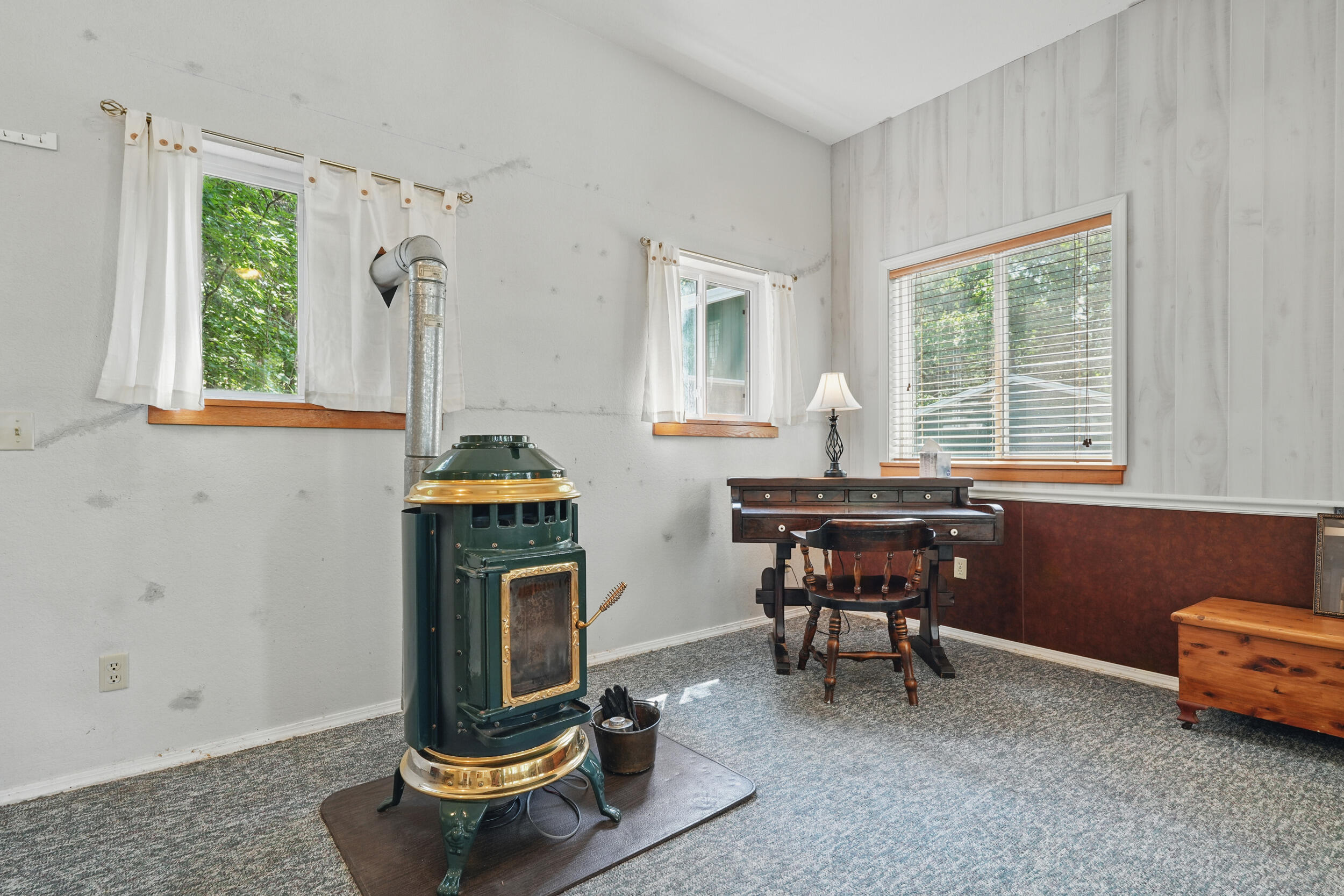 property viewer photo 12