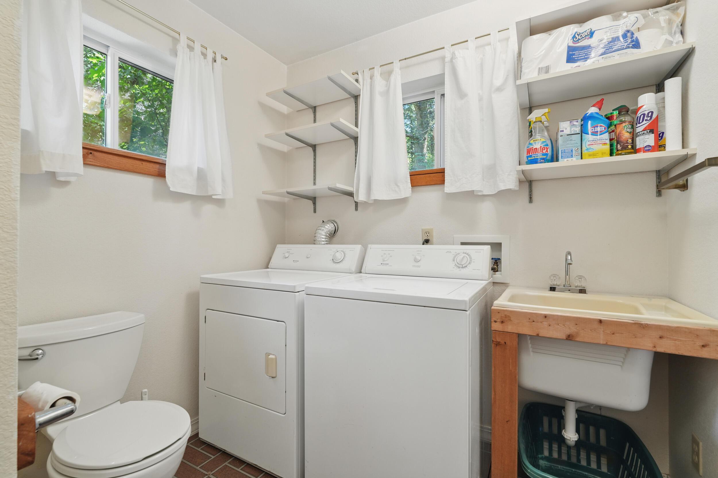 property viewer photo 17