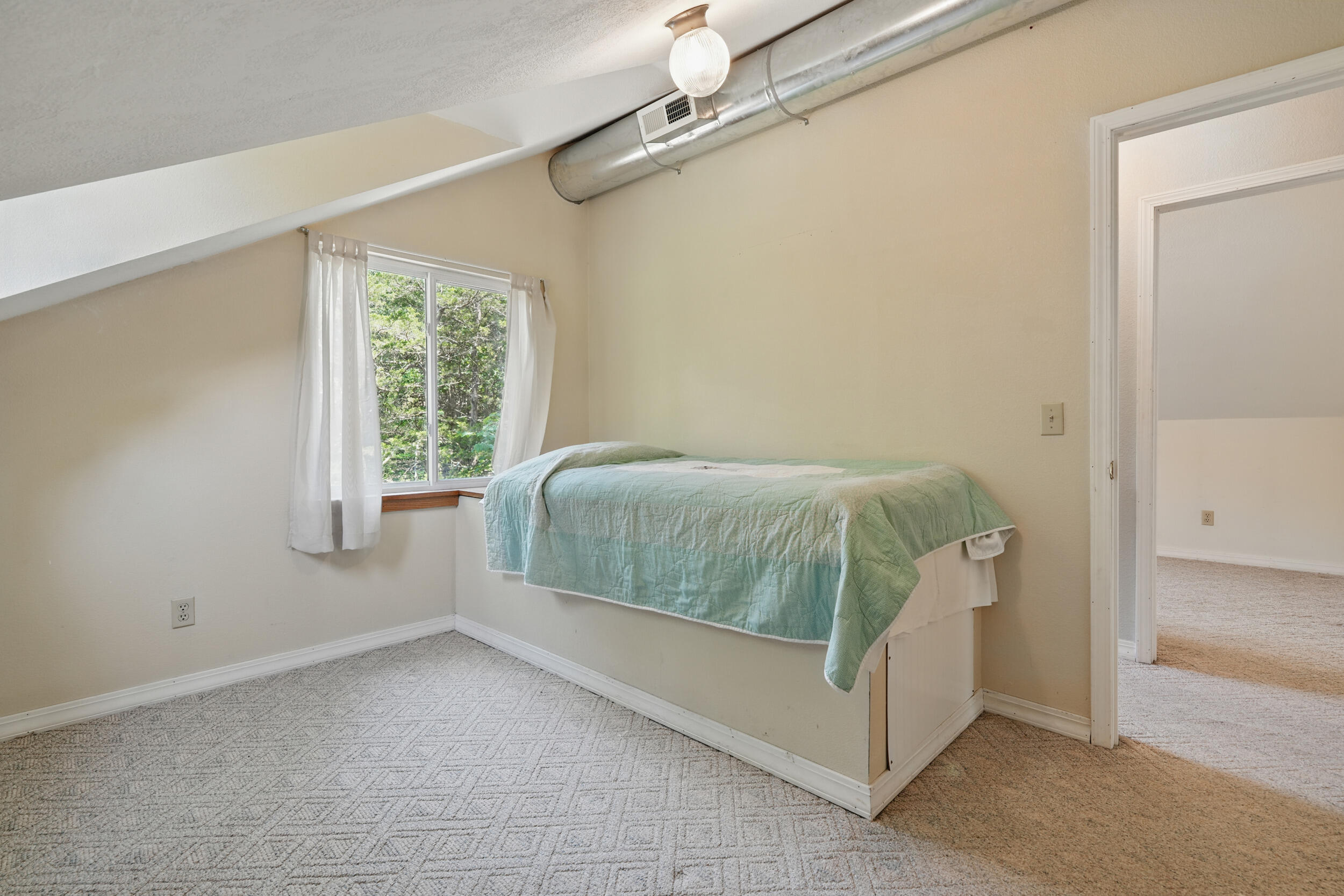 property viewer photo 22