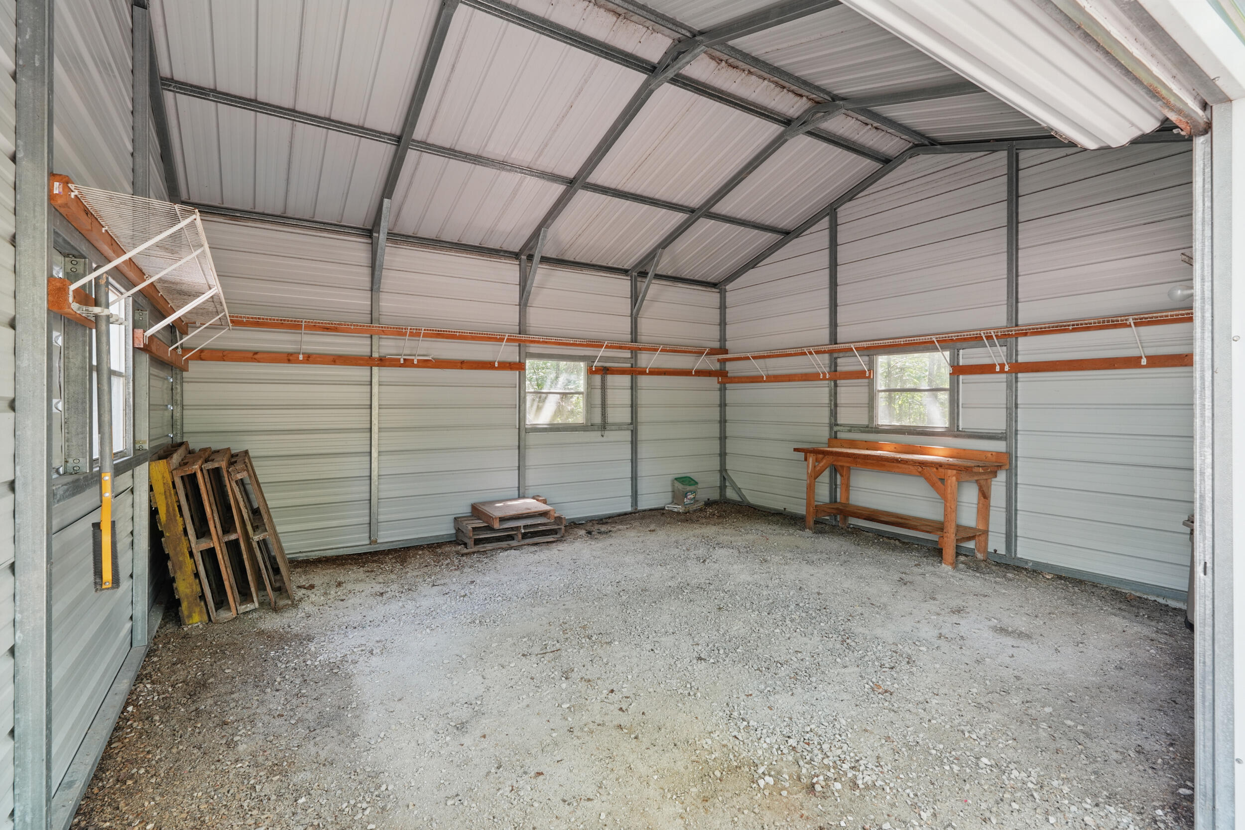 property viewer photo 40