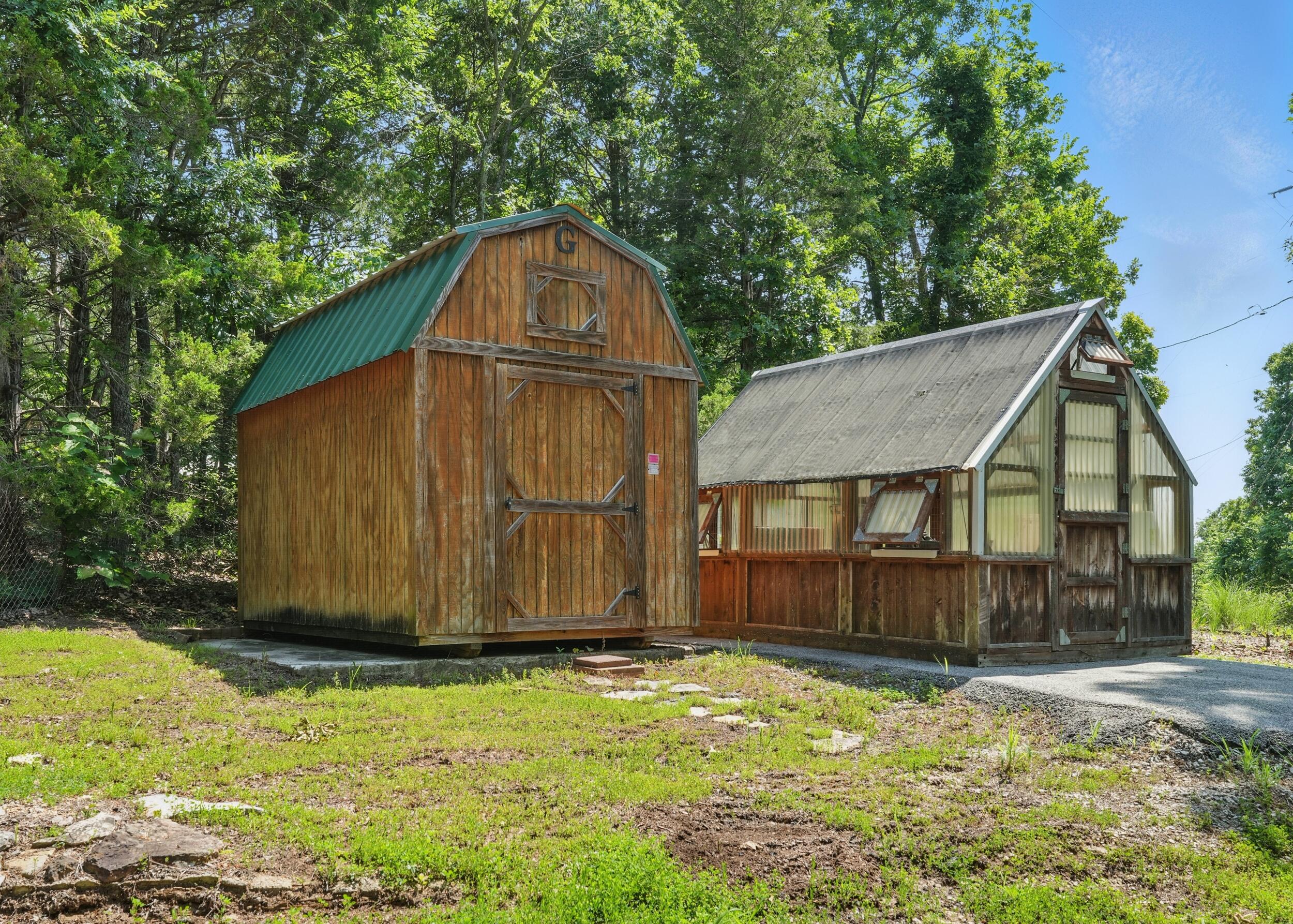 property viewer photo 42