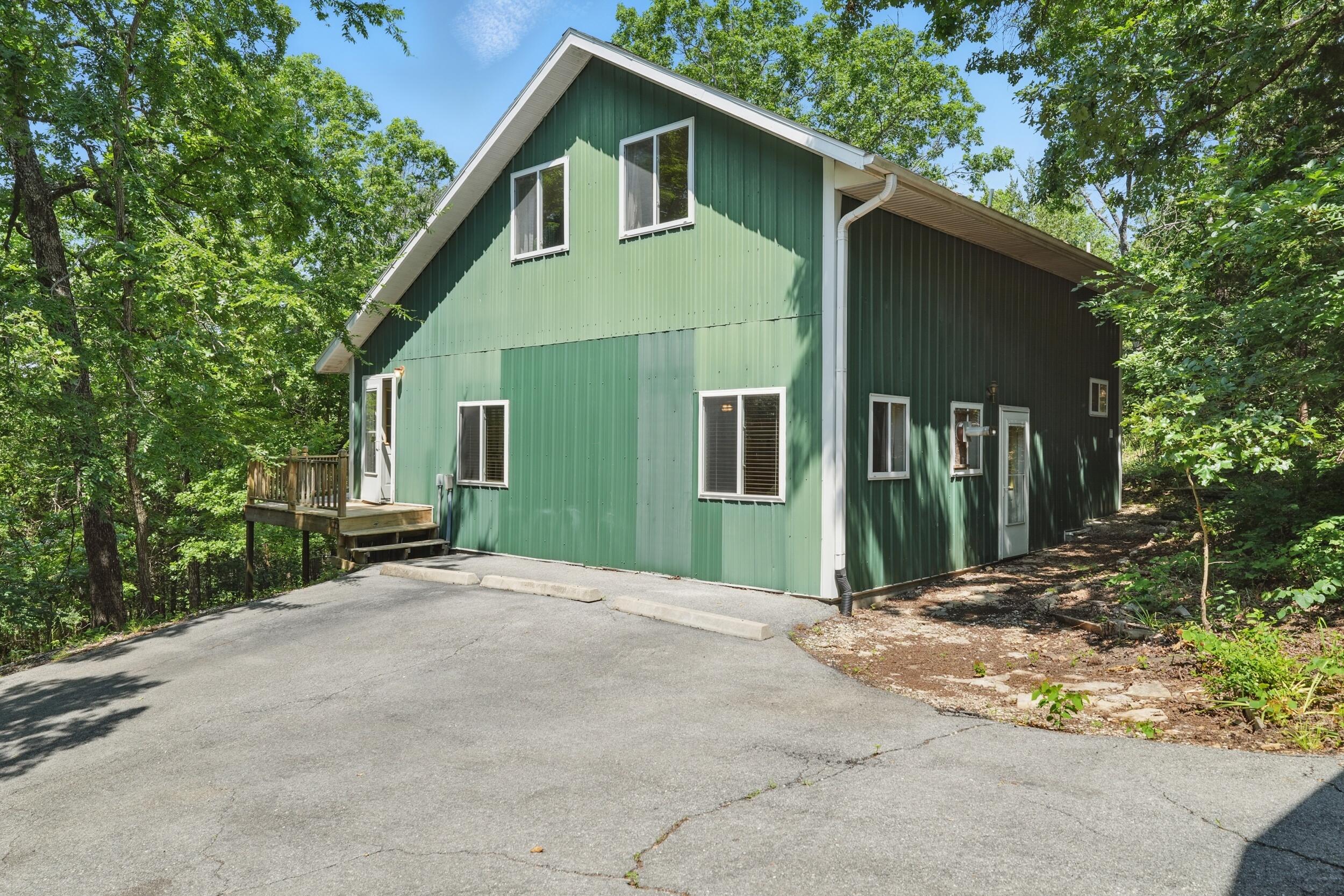 property viewer photo 44