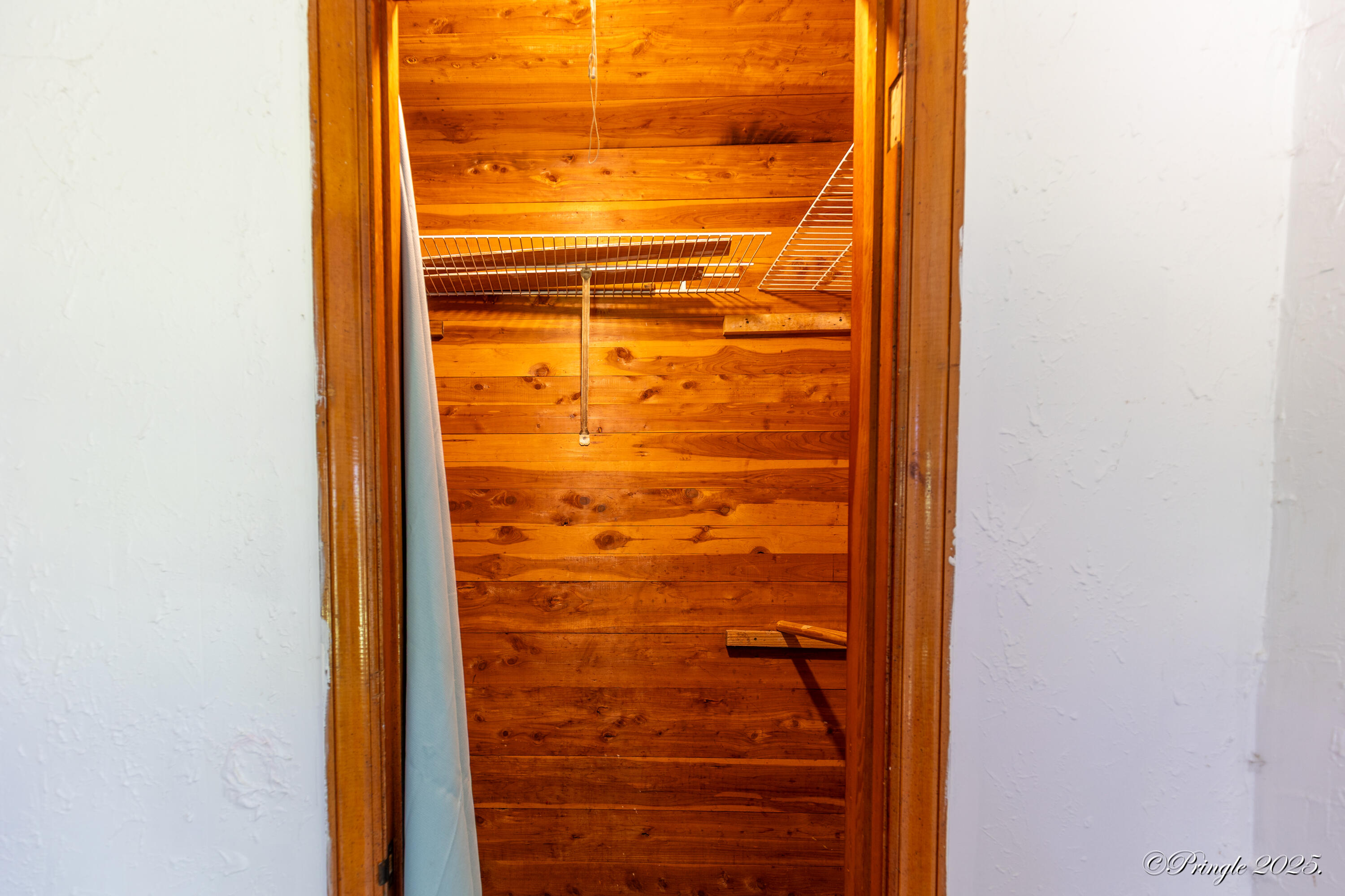 property viewer photo 13