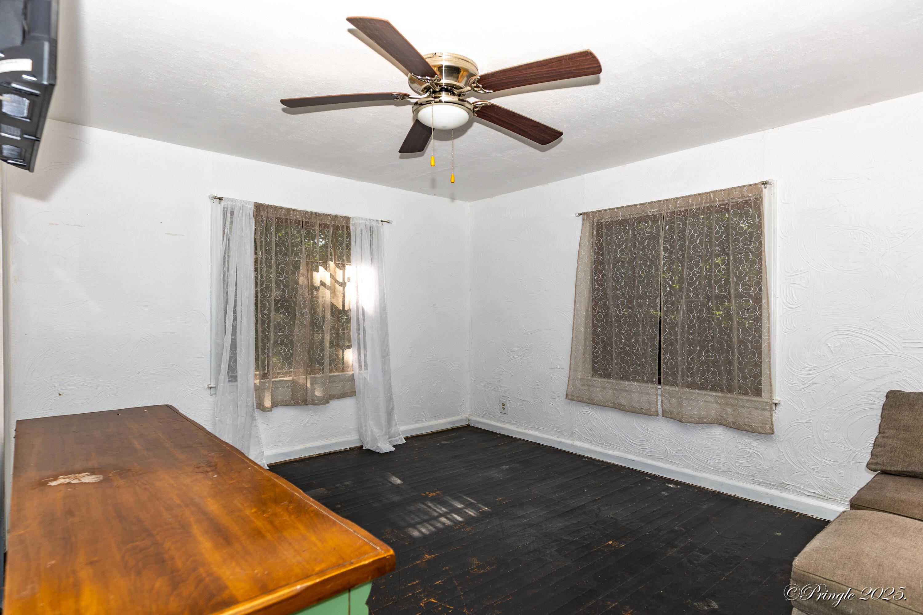 property viewer photo 17