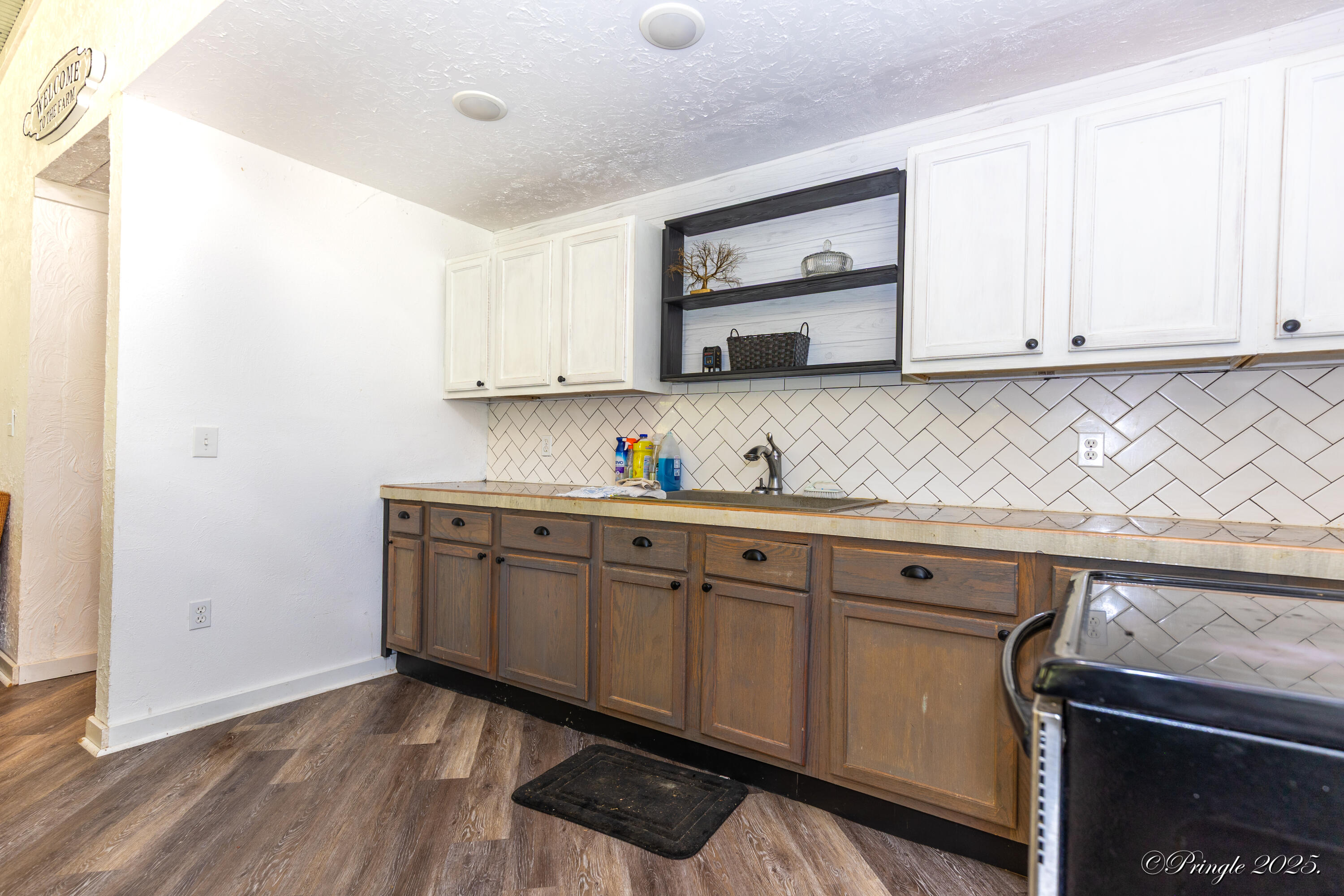 property viewer photo 6