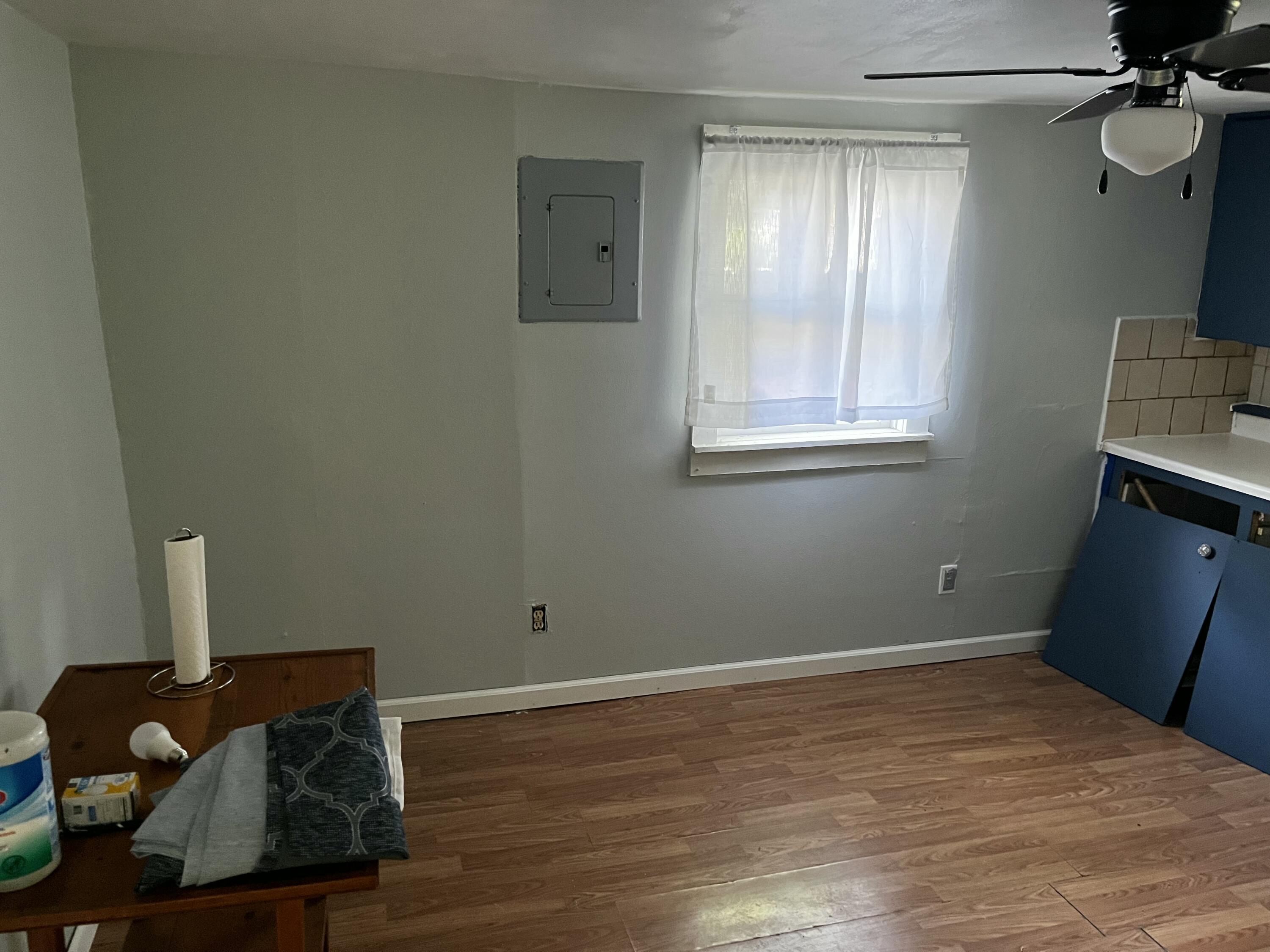 property viewer photo 4