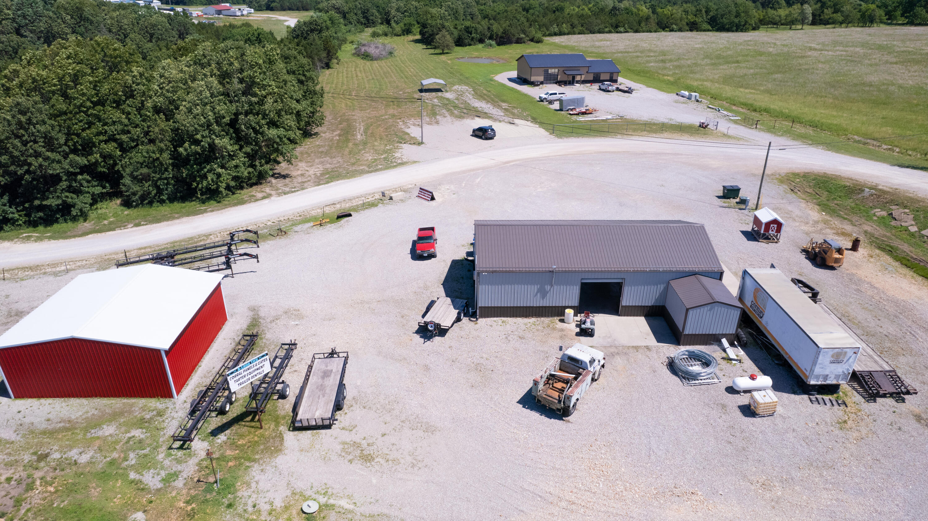 main property photo 5