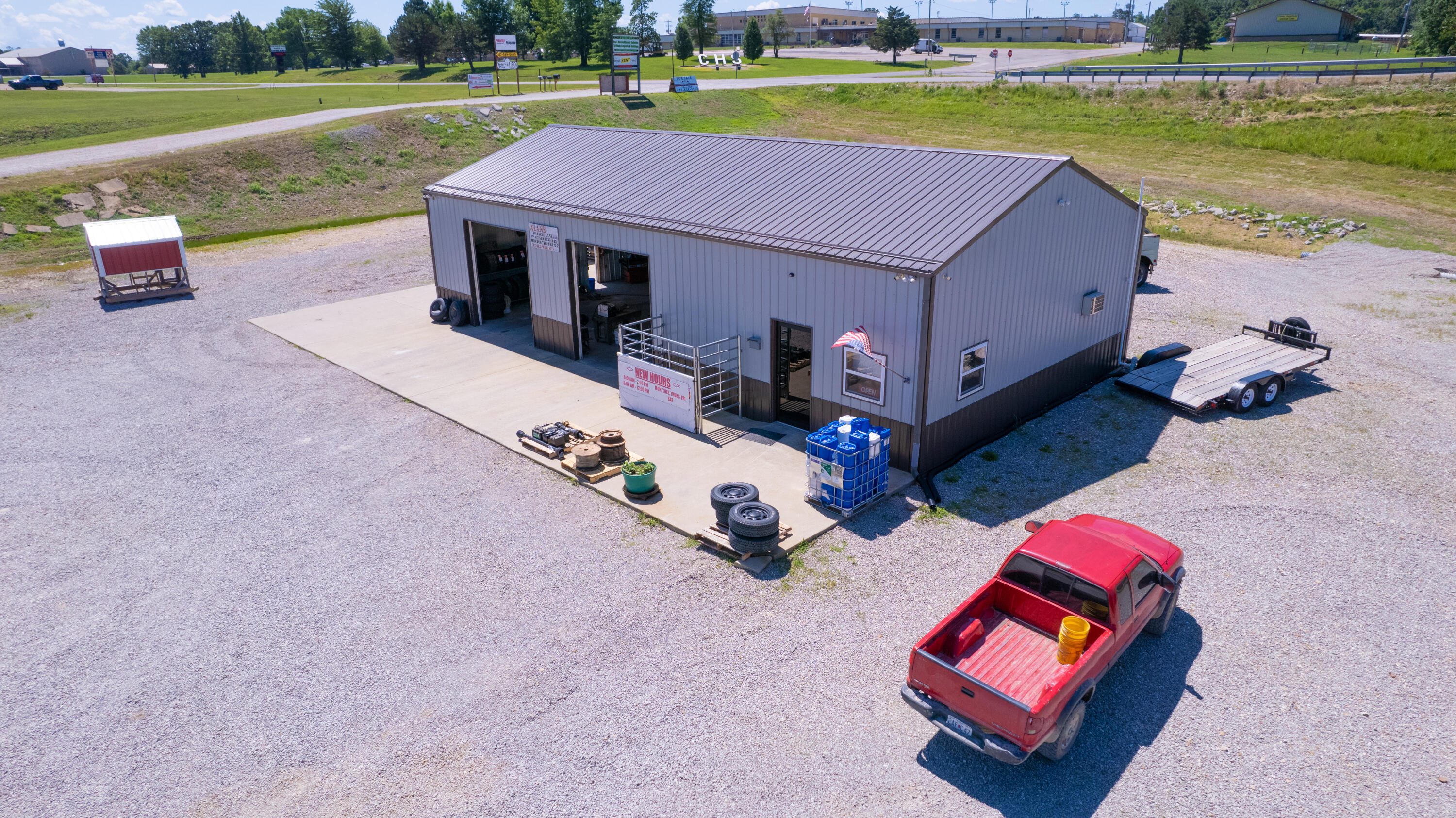 main property photo 9