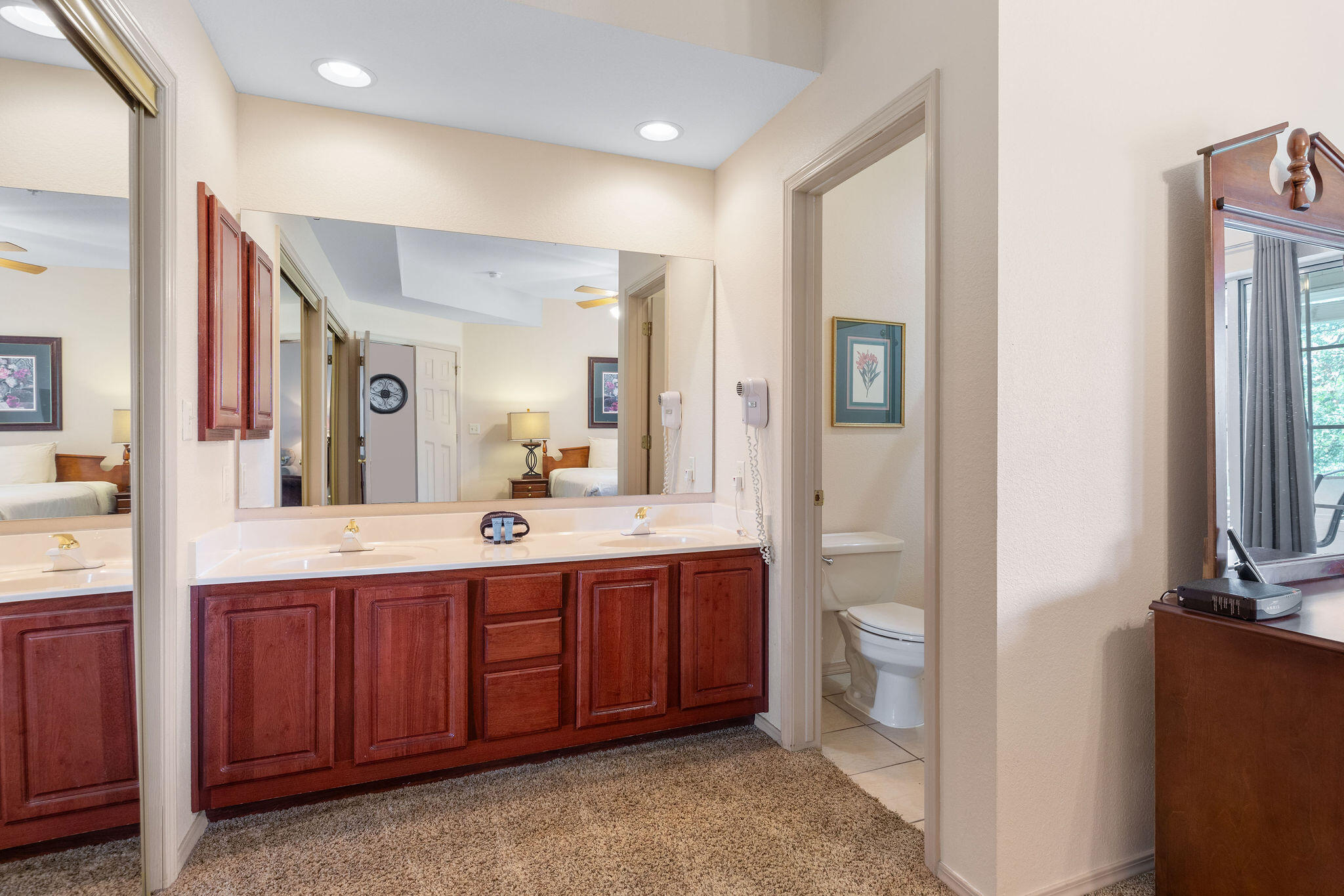 property viewer photo 13