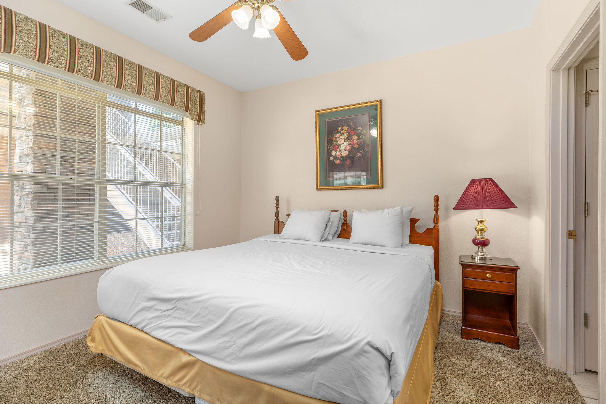 property viewer photo 14
