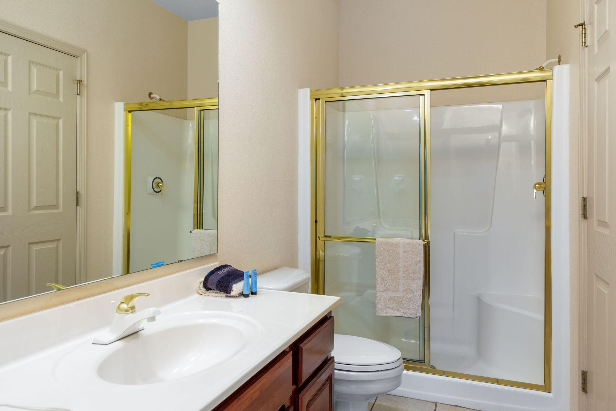 property viewer photo 15