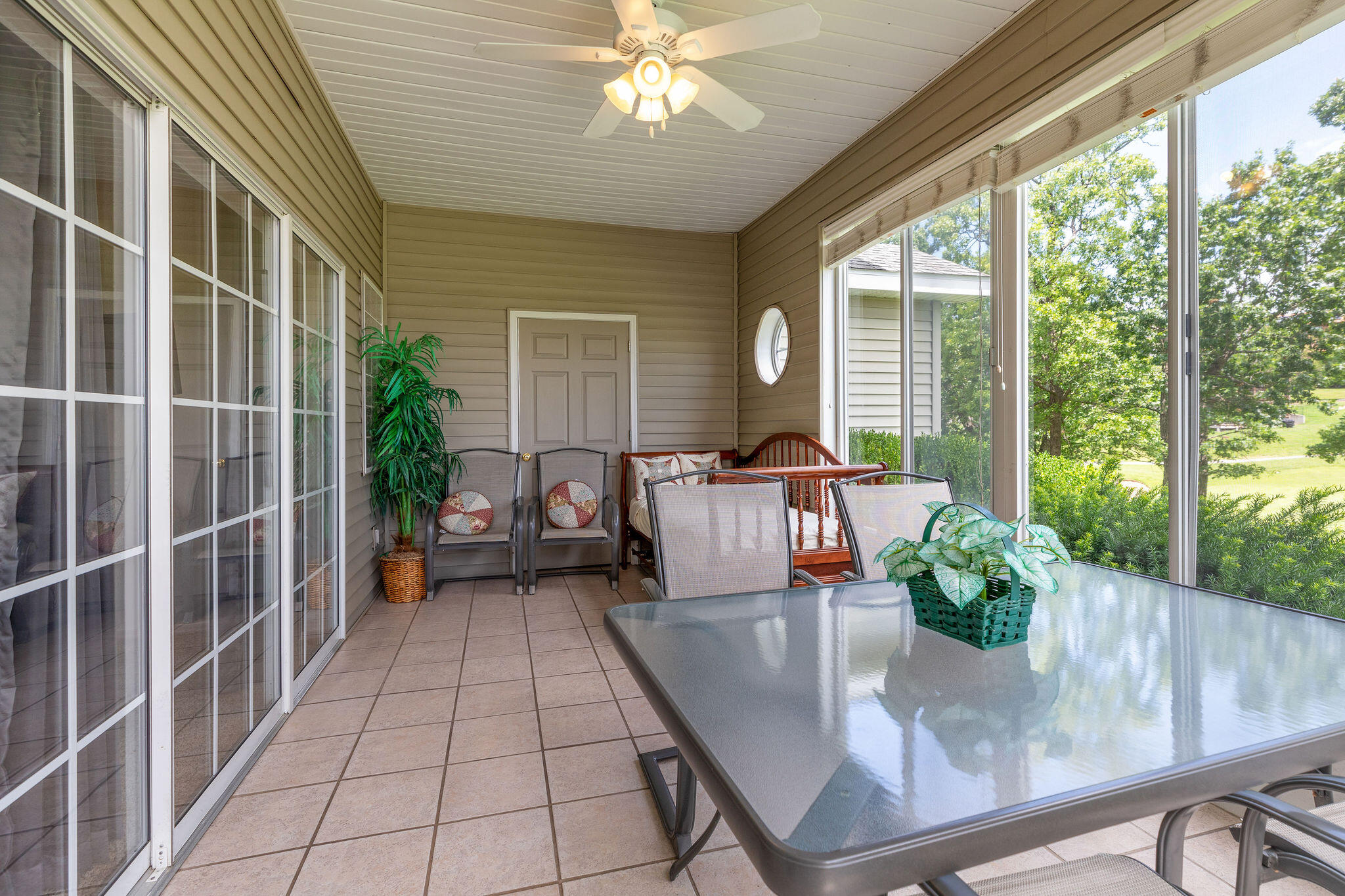 property viewer photo 17