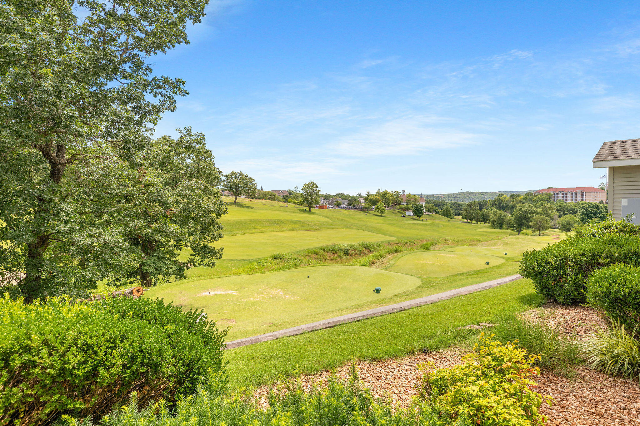 property viewer photo 19