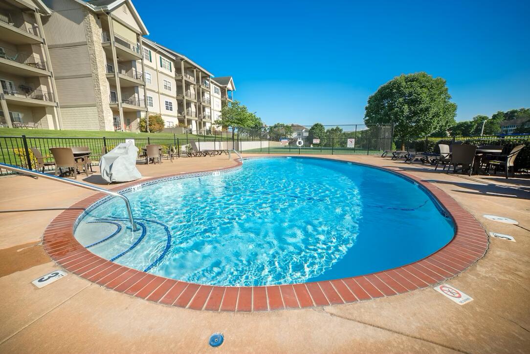 property viewer photo 24