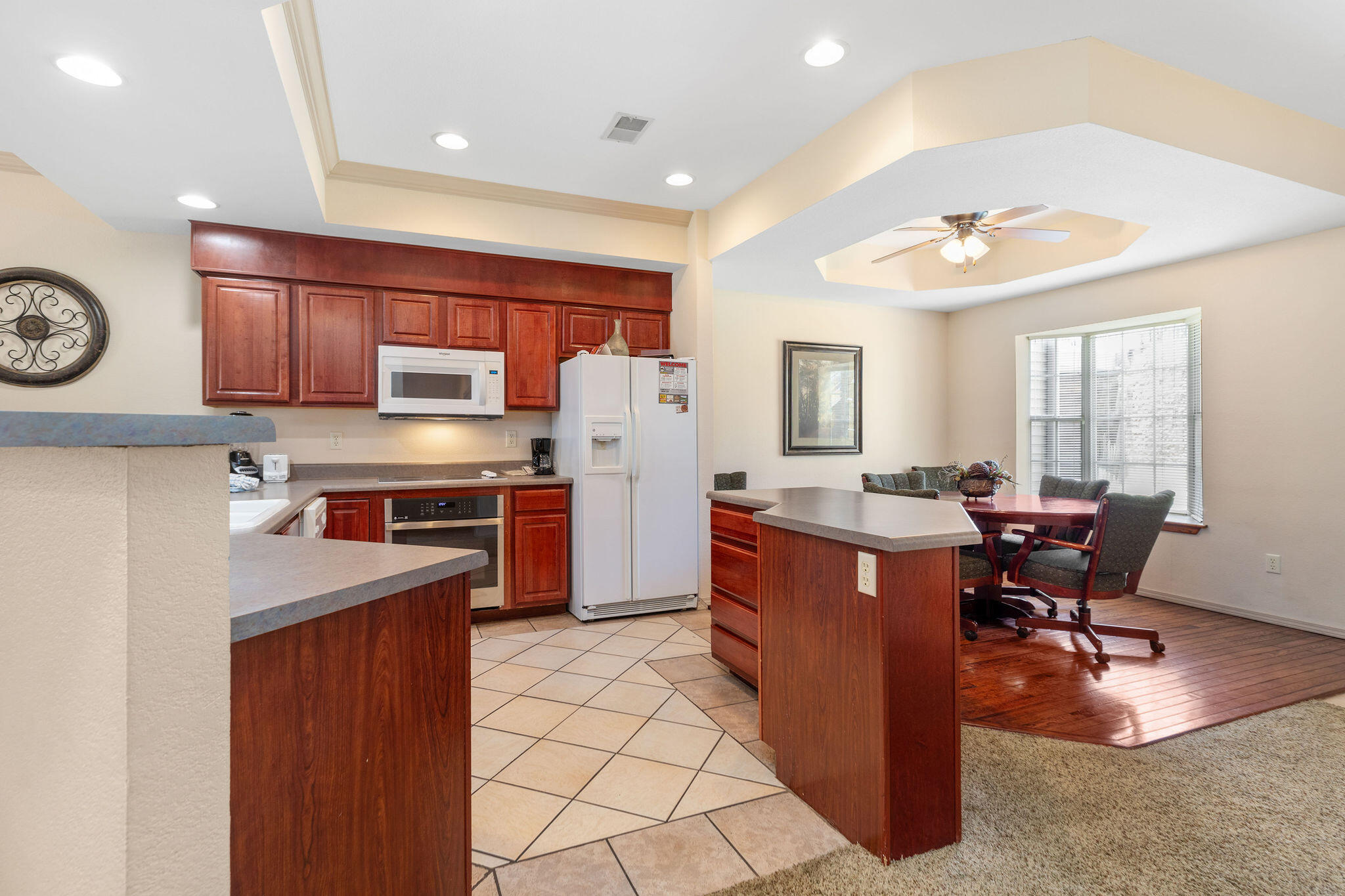 property viewer photo 7
