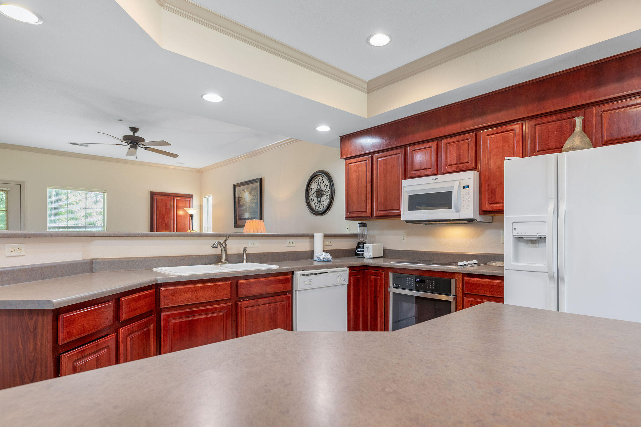 property viewer photo 9