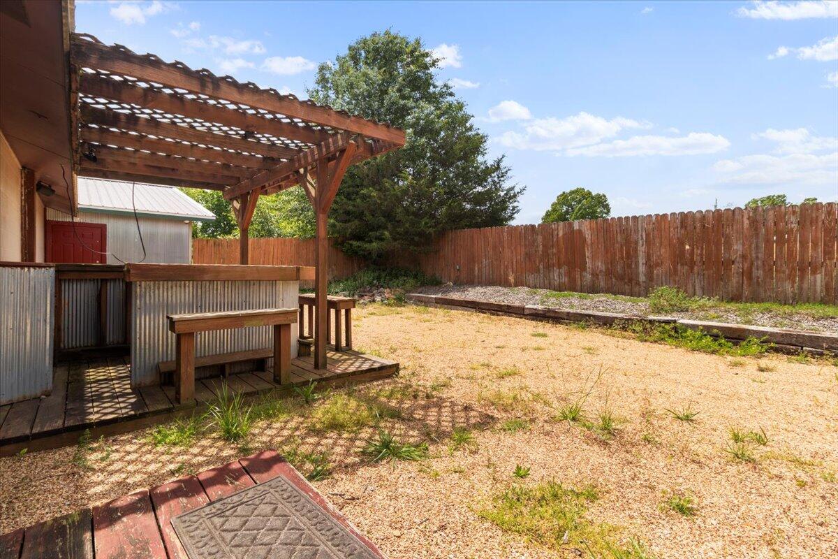main property photo 27