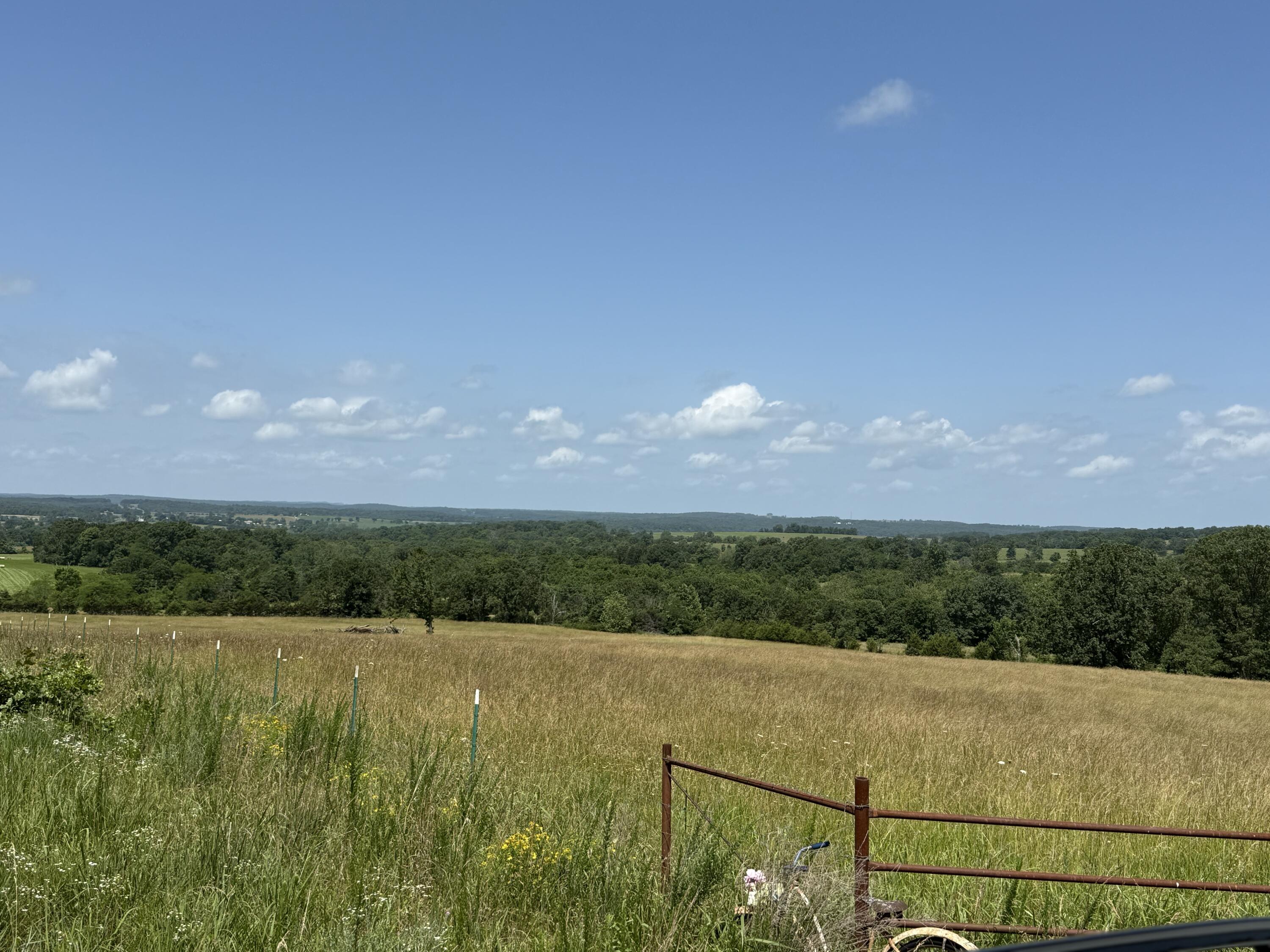 property viewer photo 7