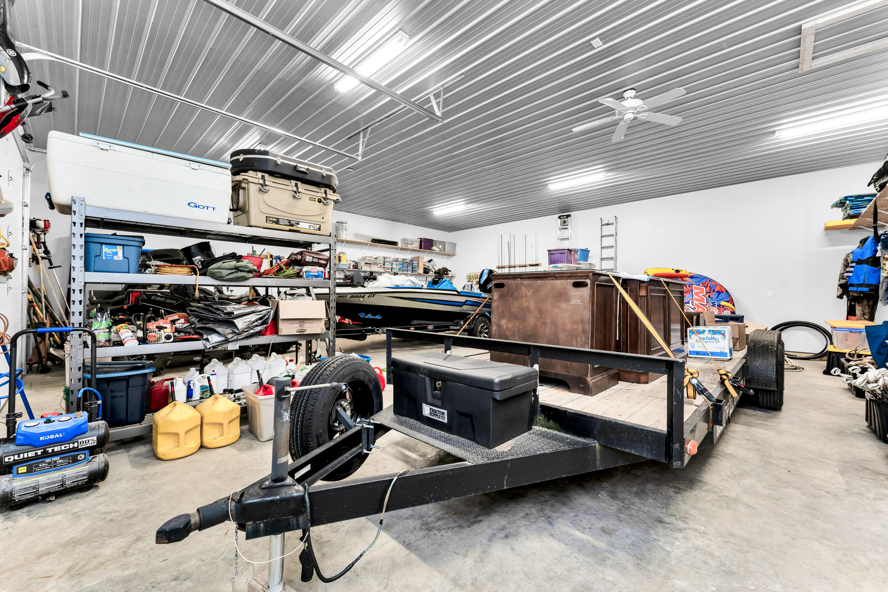 main property photo 68