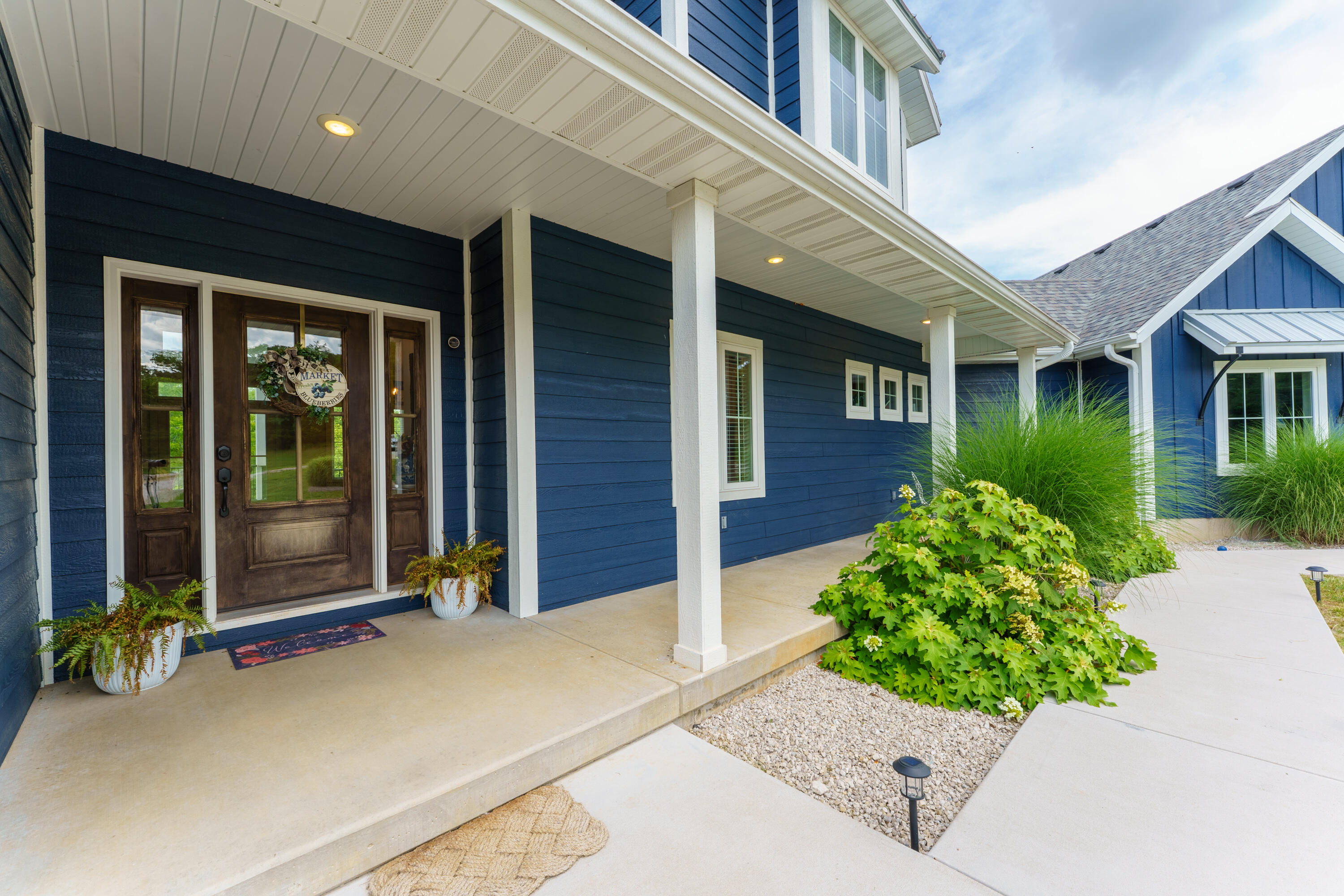 main property photo 79