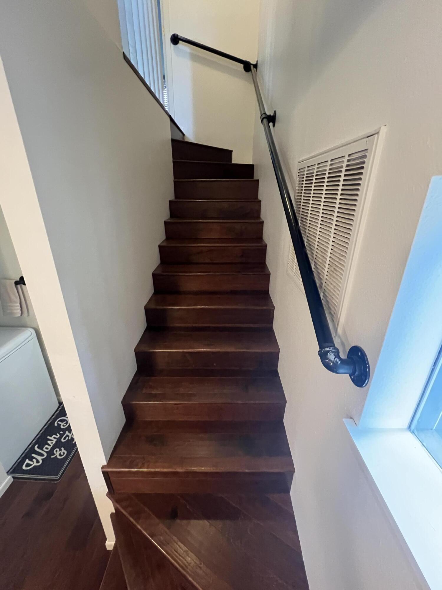 property viewer photo 13