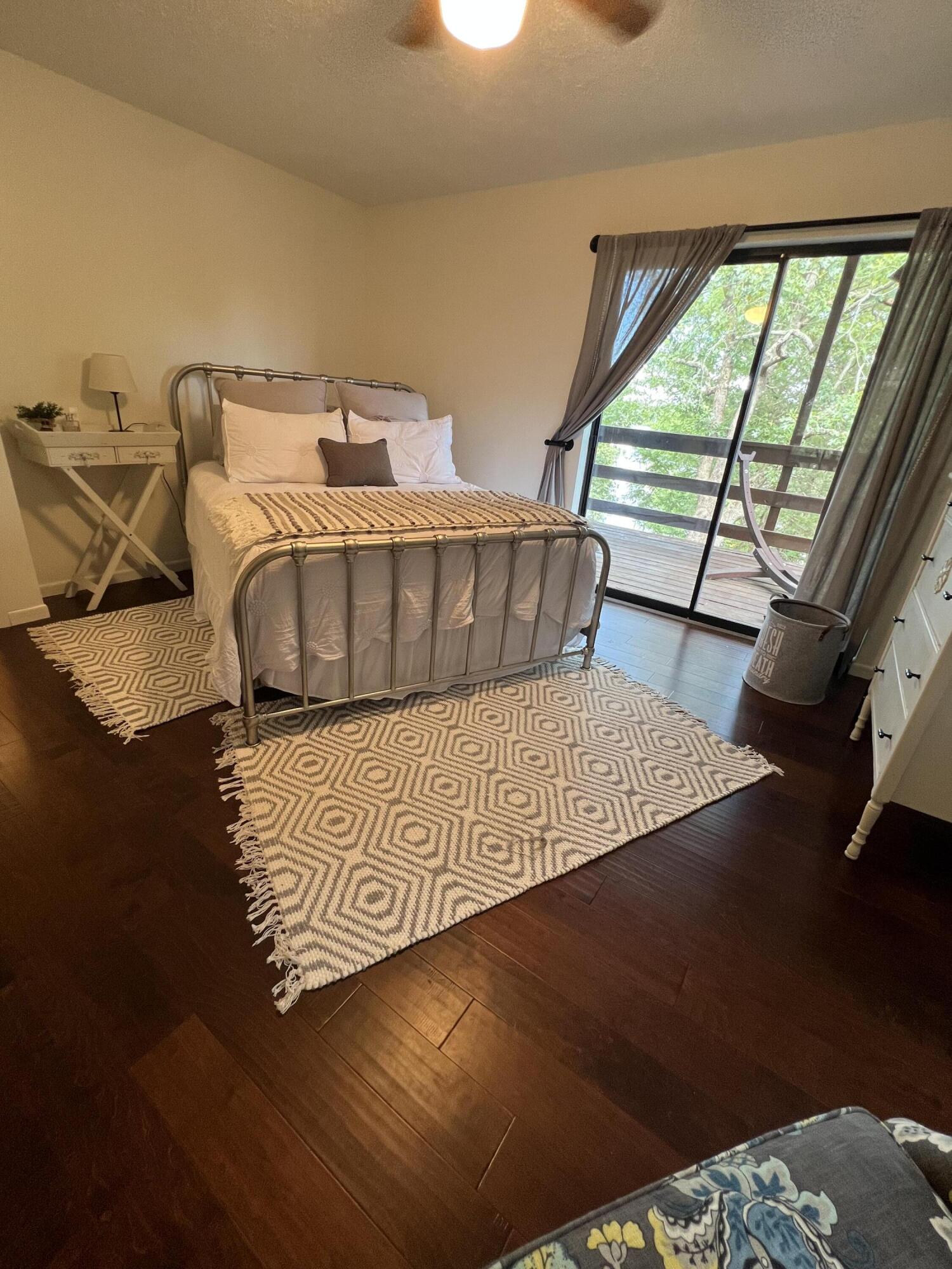 property viewer photo 15