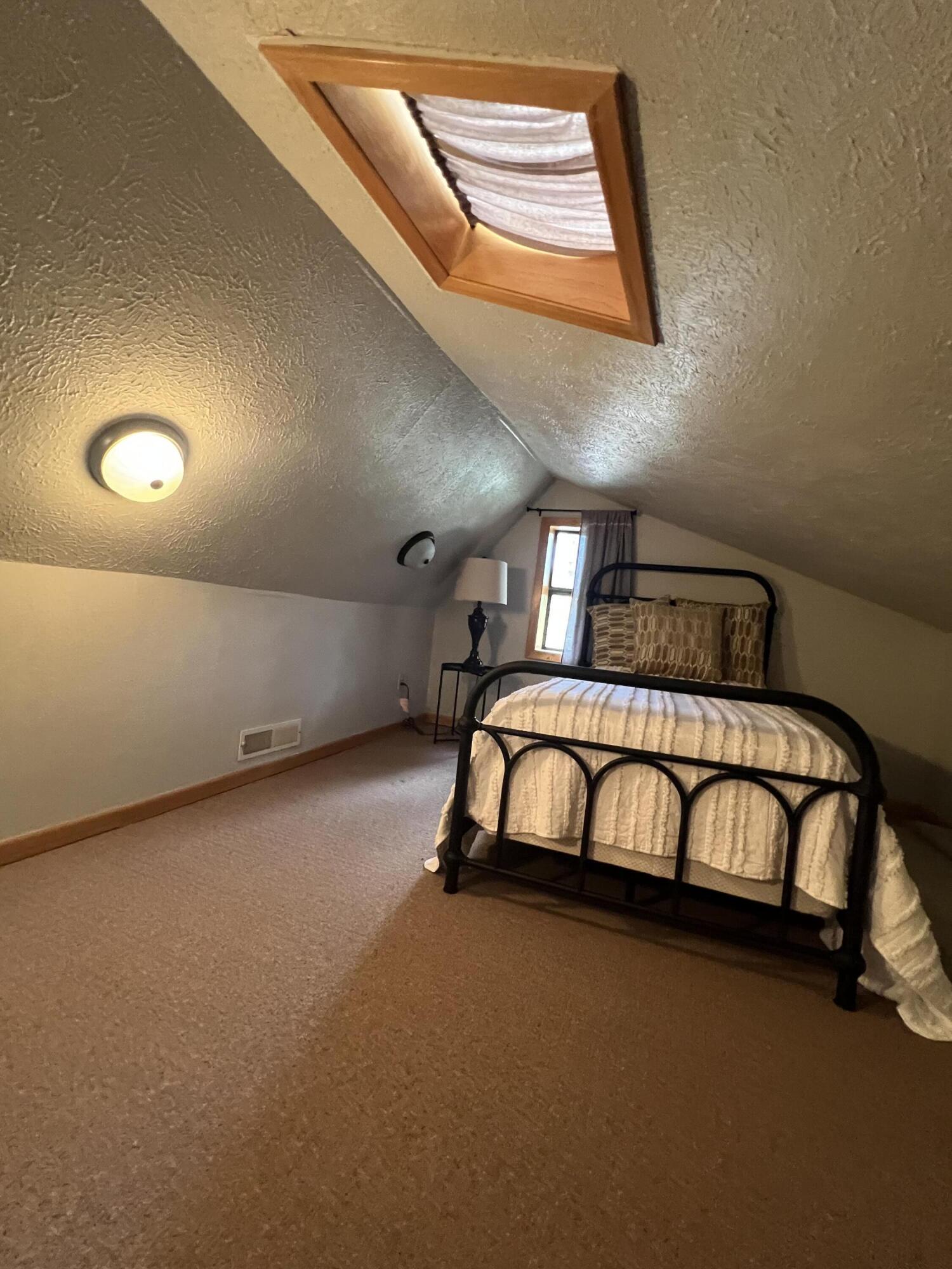 property viewer photo 19