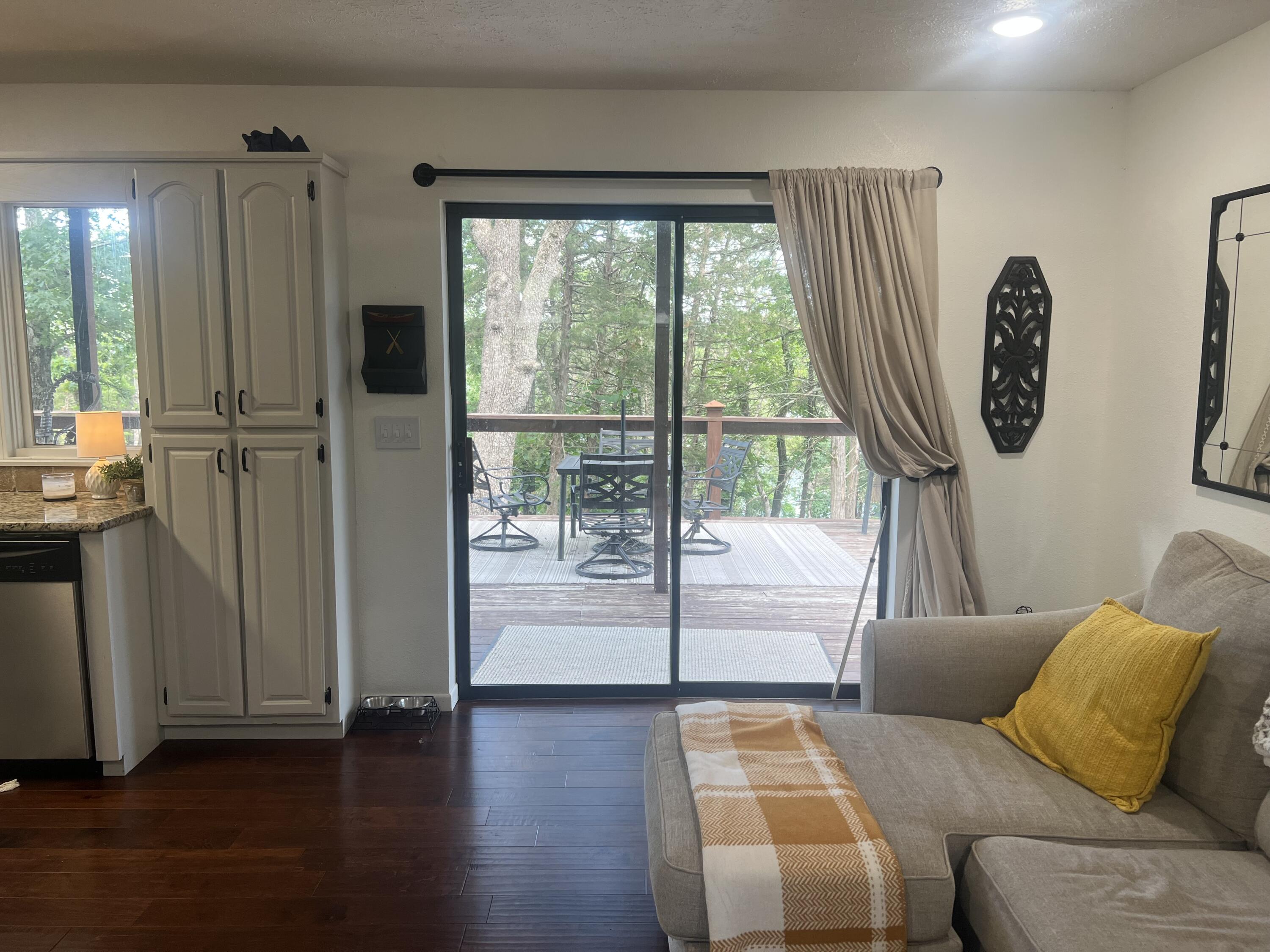 property viewer photo 8