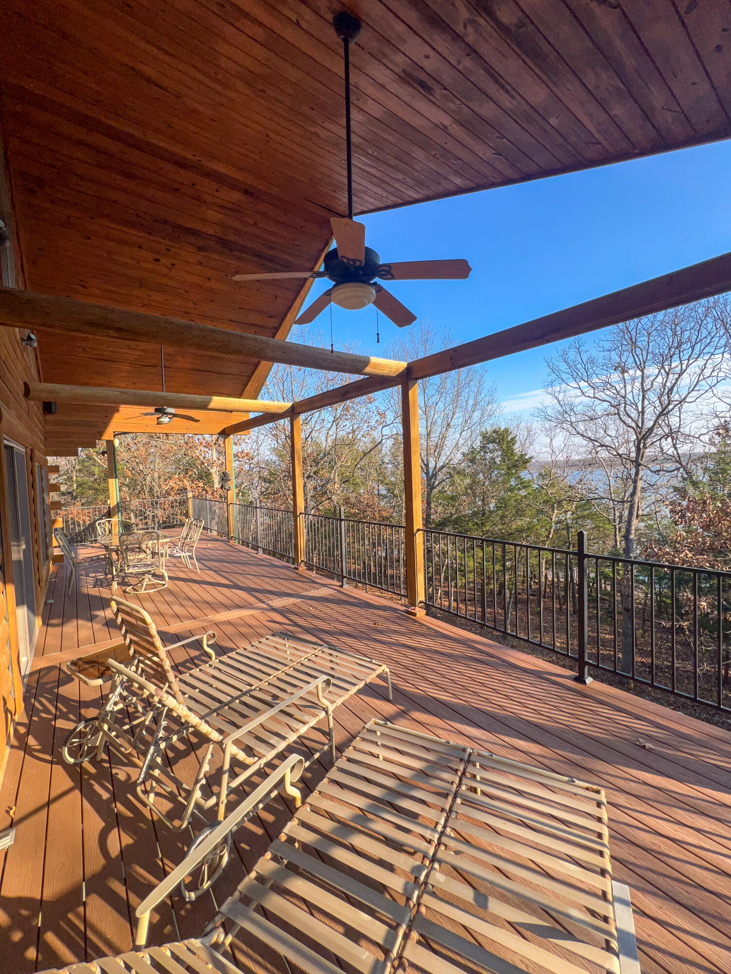 property viewer photo 2