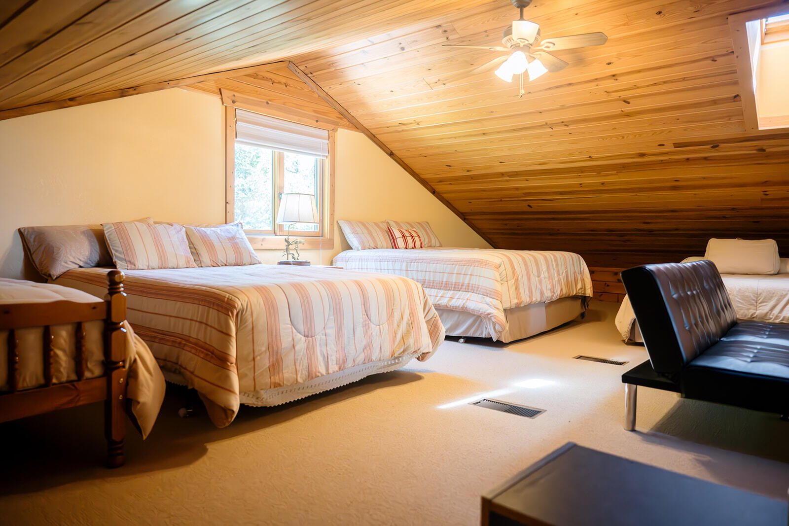 property viewer photo 37