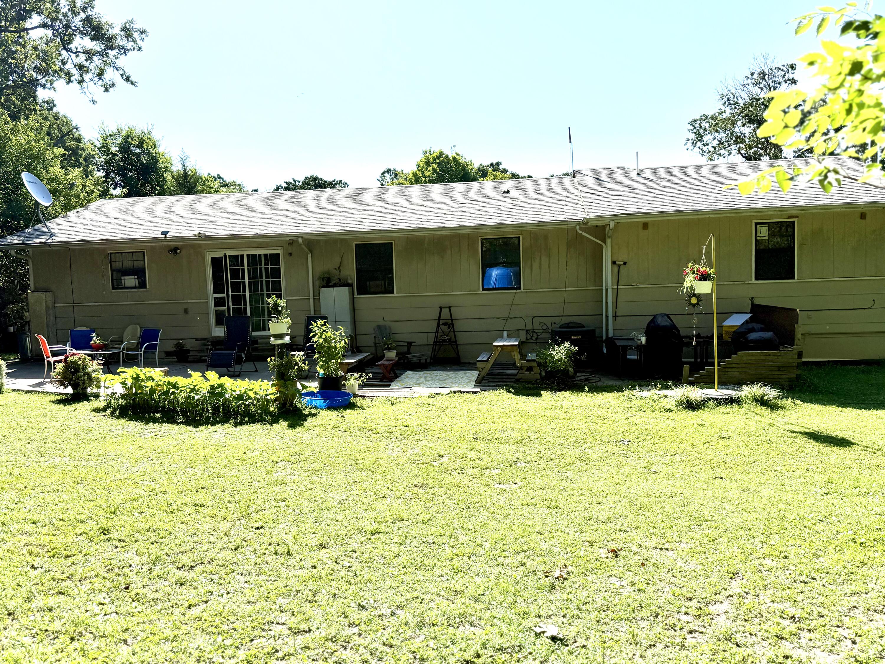 property viewer photo 4