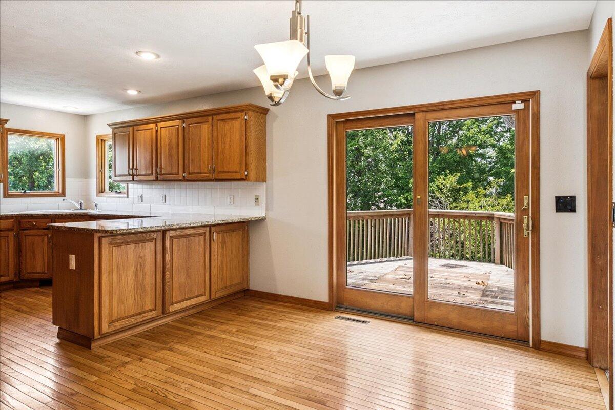 property viewer photo 10