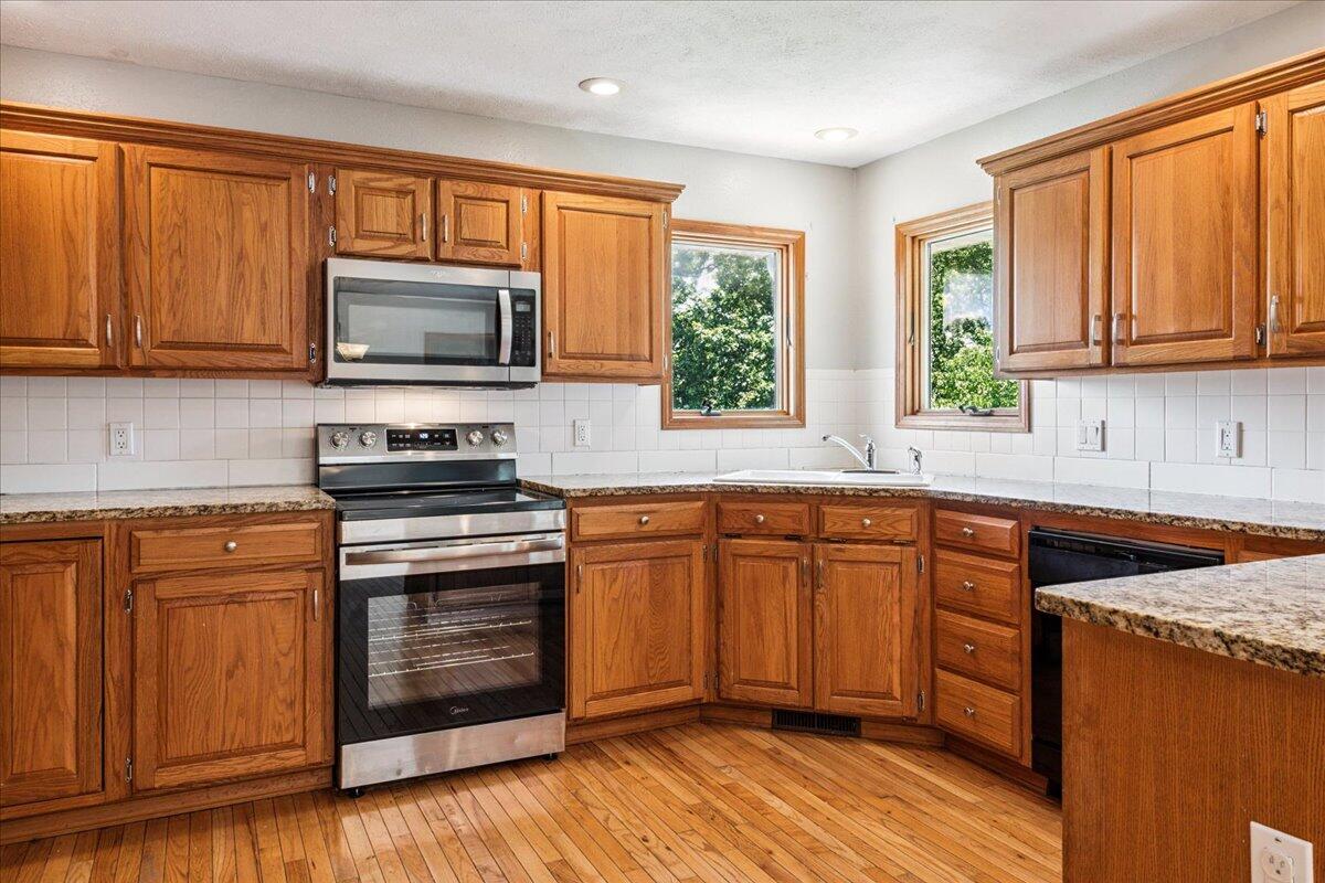 property viewer photo 13