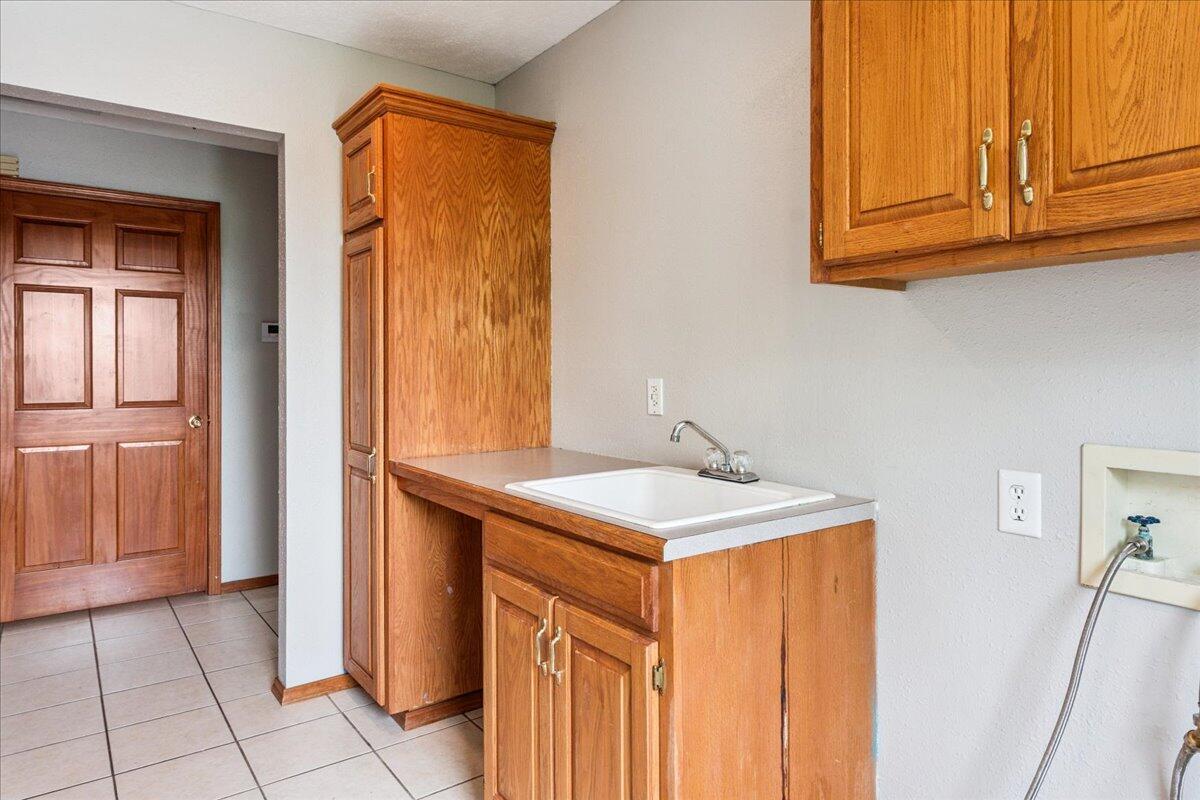 property viewer photo 18