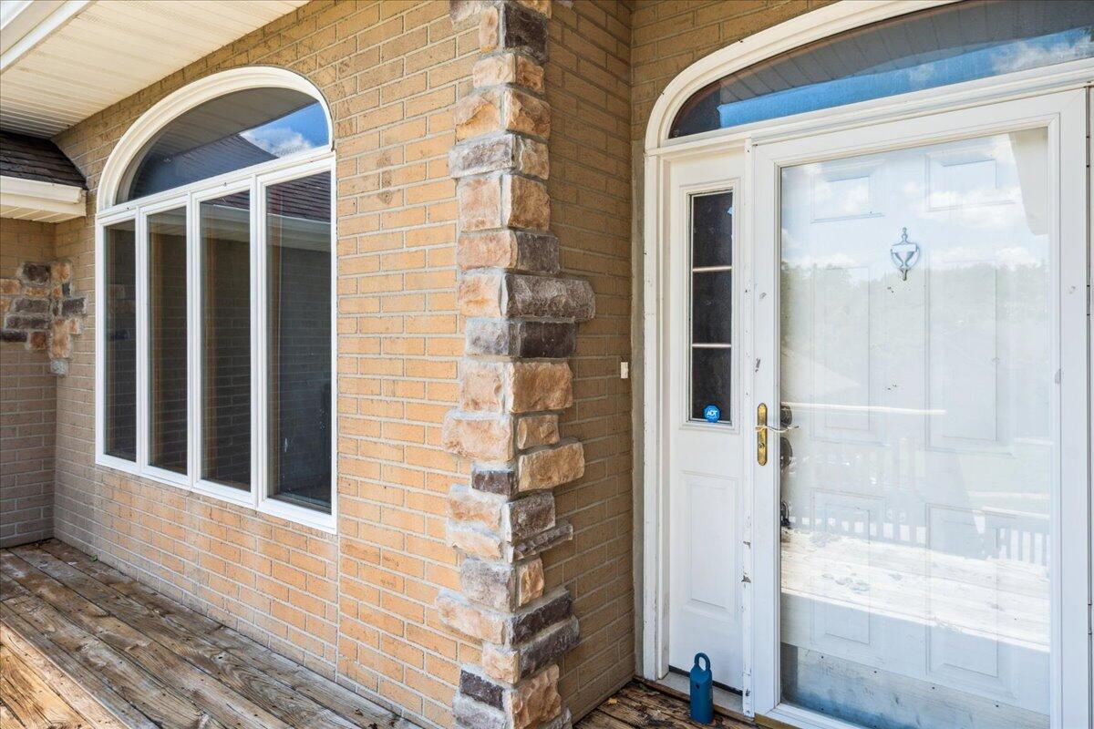 property viewer photo 2
