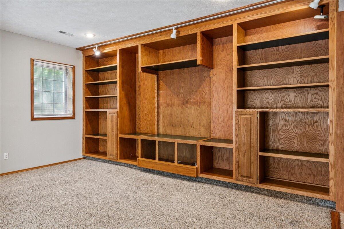 property viewer photo 32