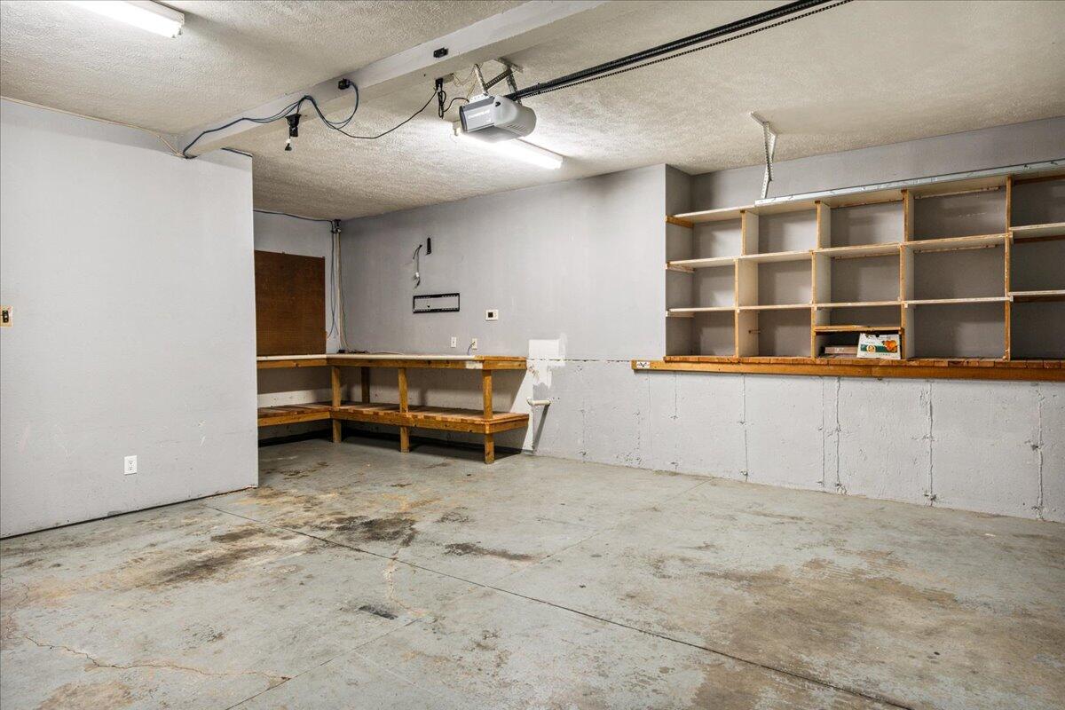 property viewer photo 40