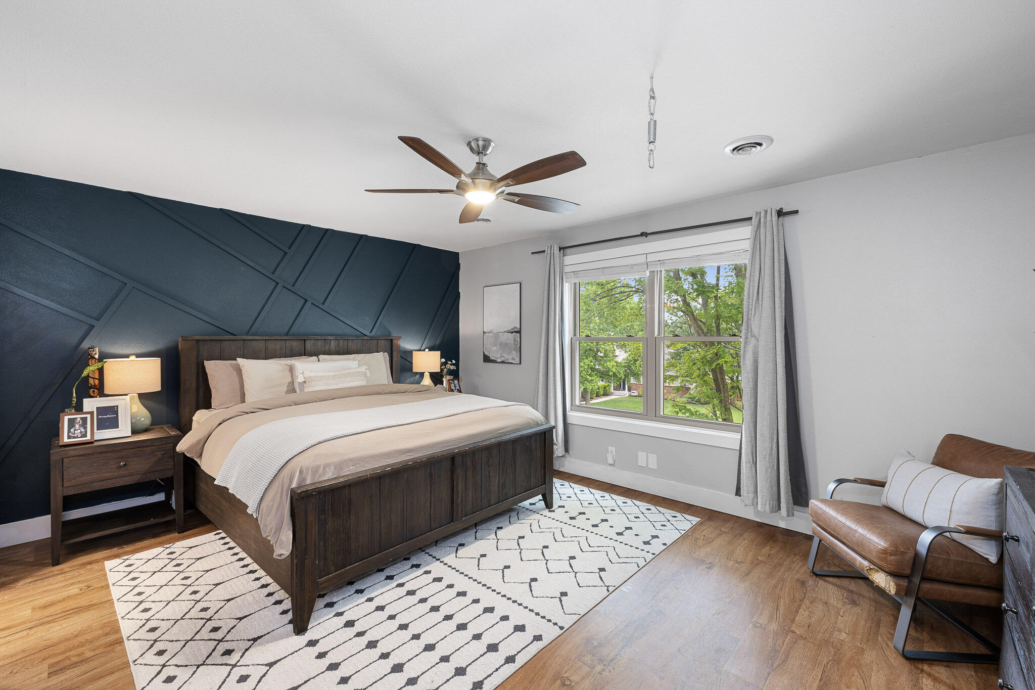 property viewer photo 19