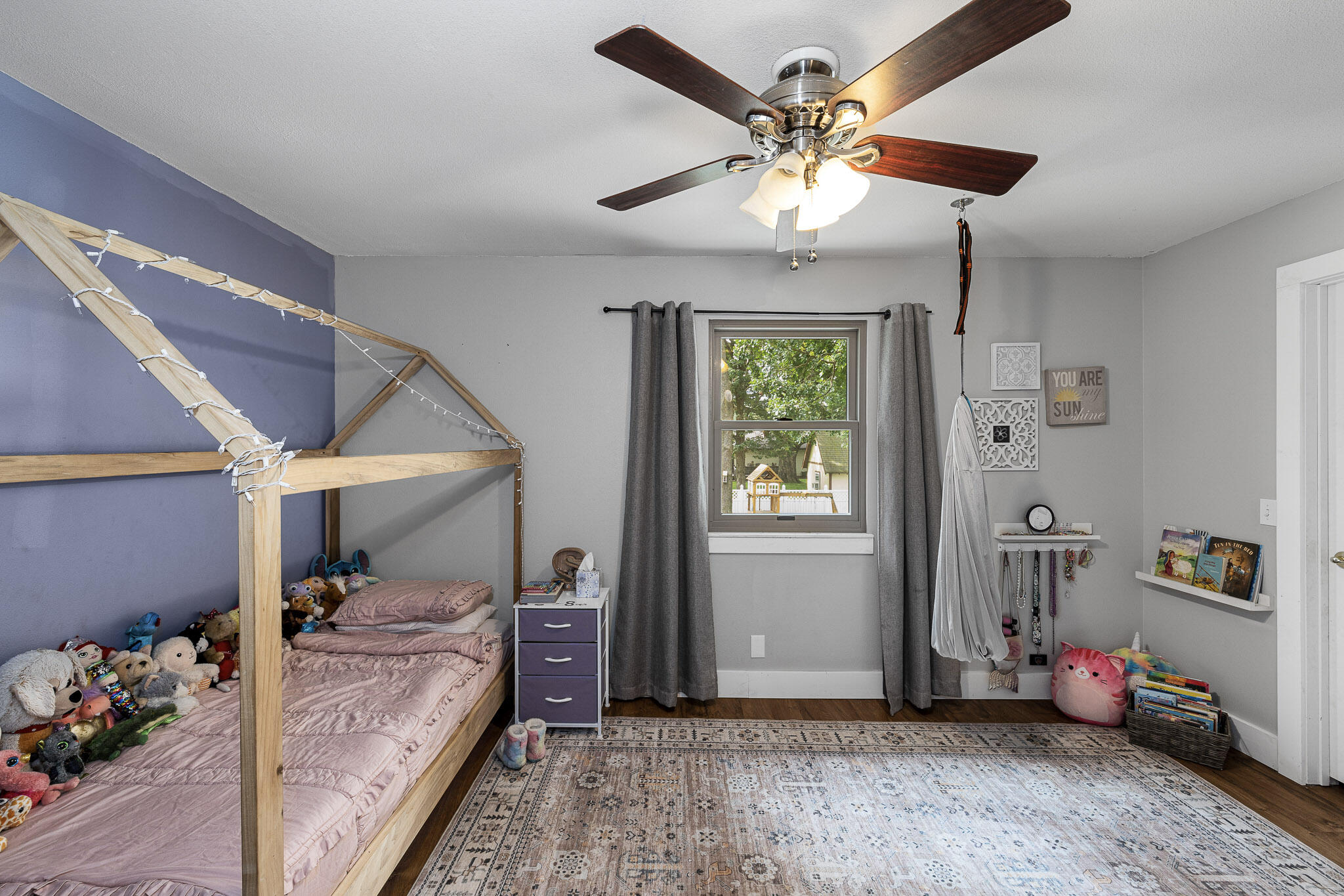 property viewer photo 26