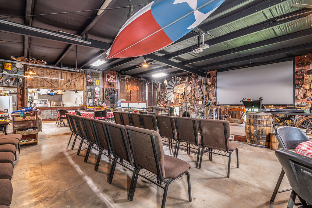 main property photo 62