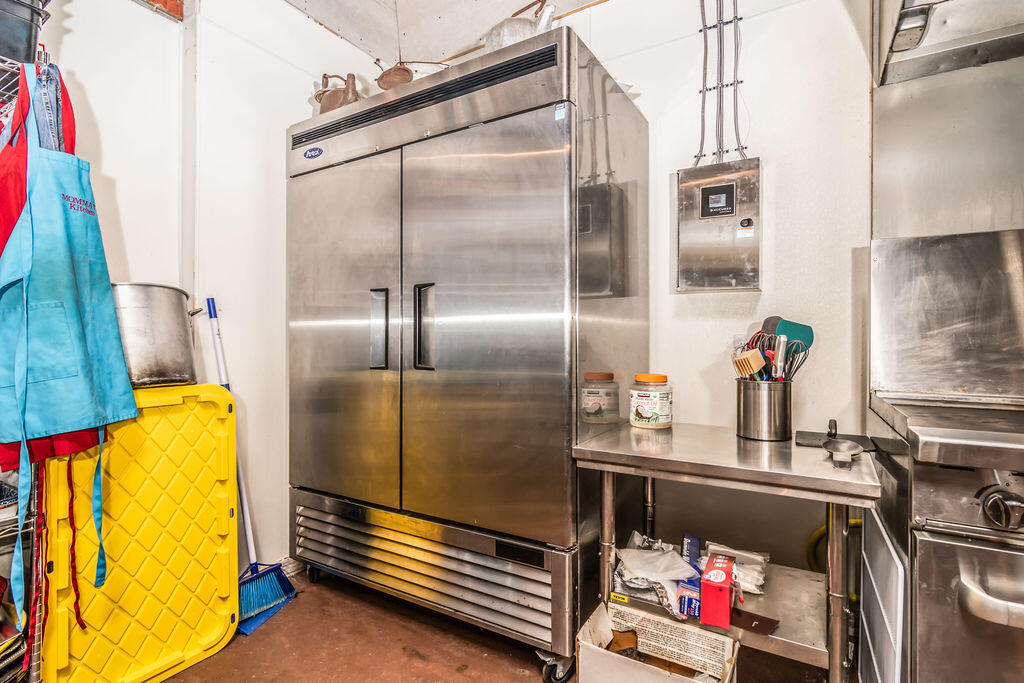 main property photo 65