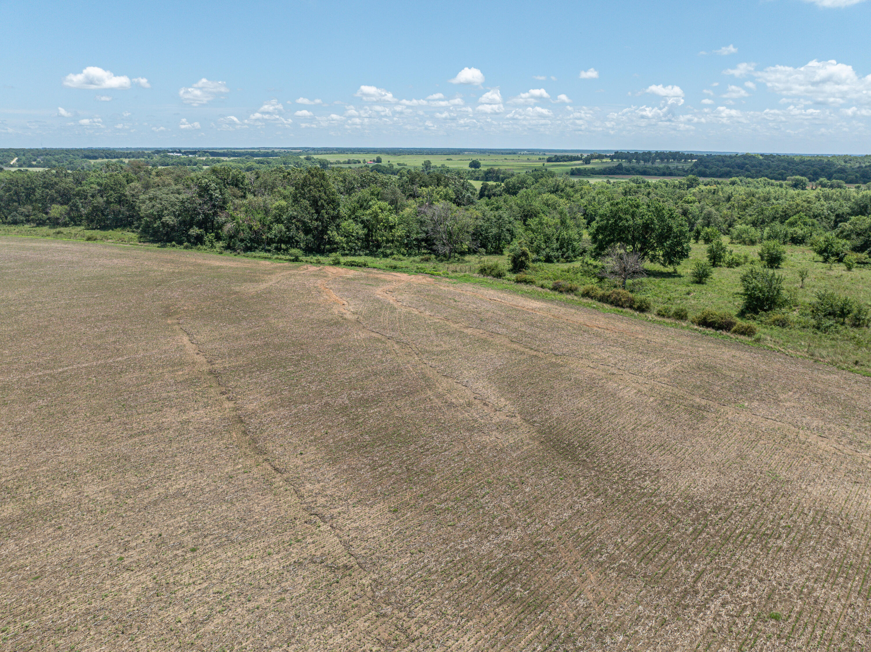 main property photo 78