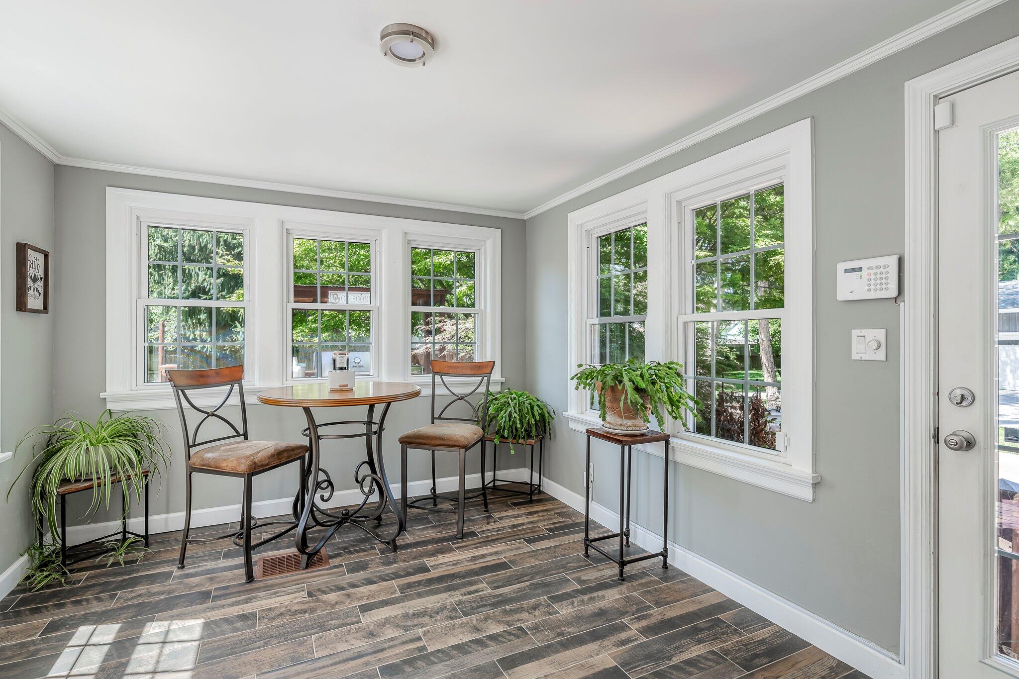 property viewer photo 13