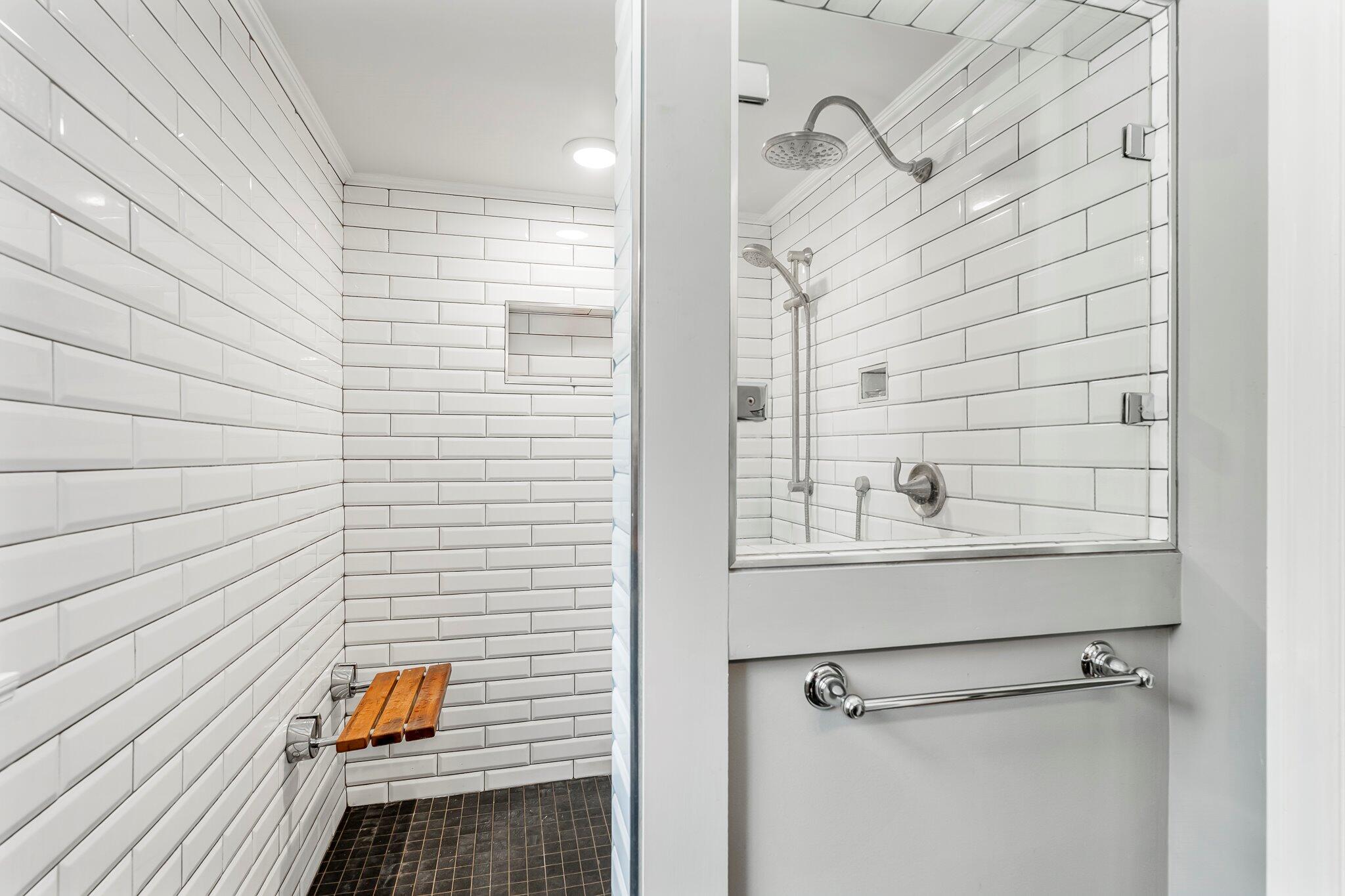 property viewer photo 19