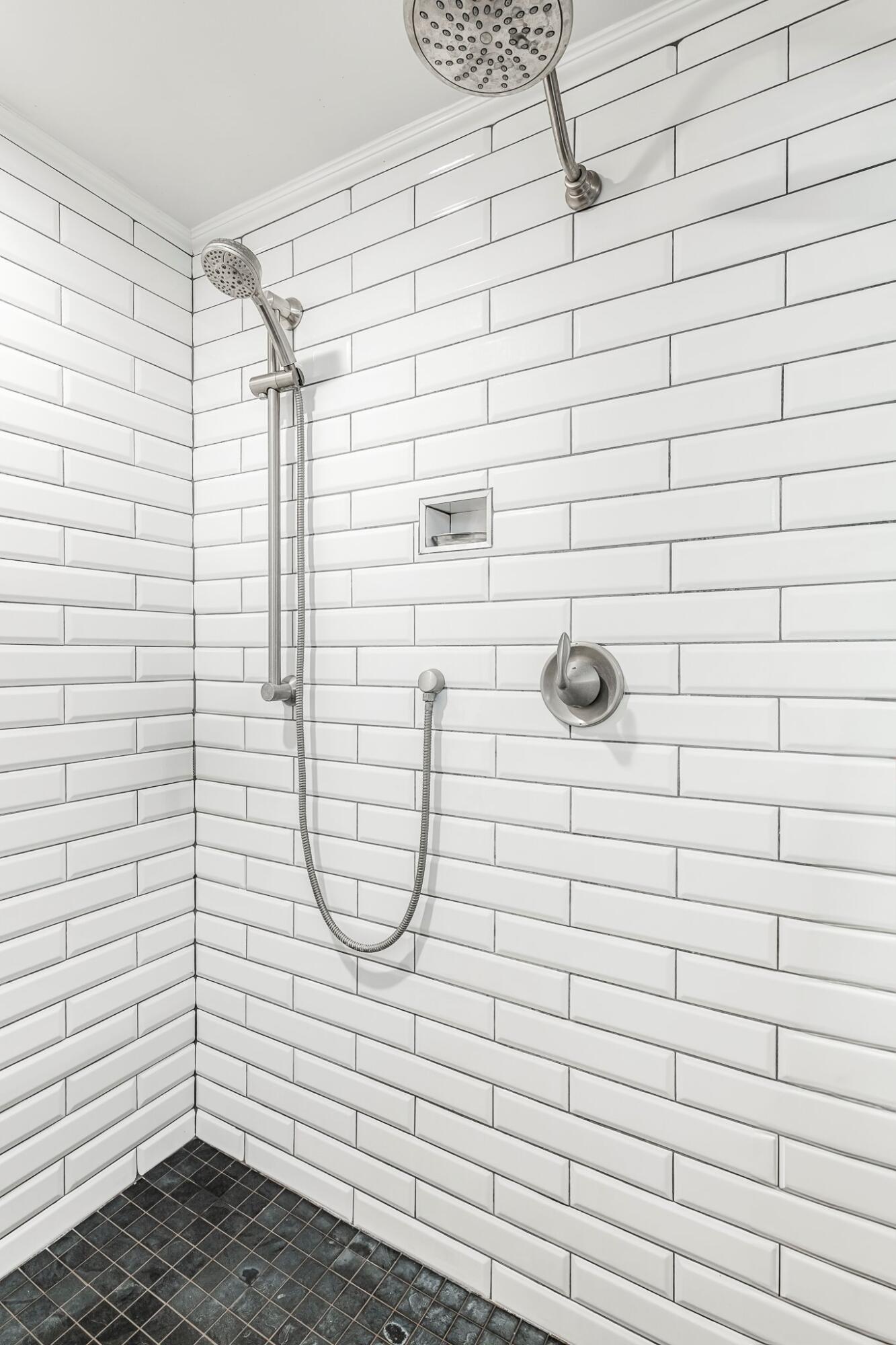 property viewer photo 20