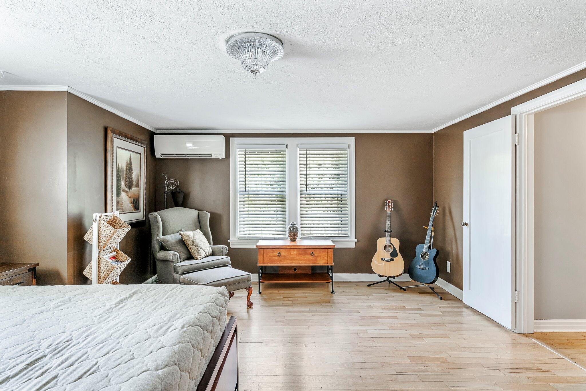 property viewer photo 24