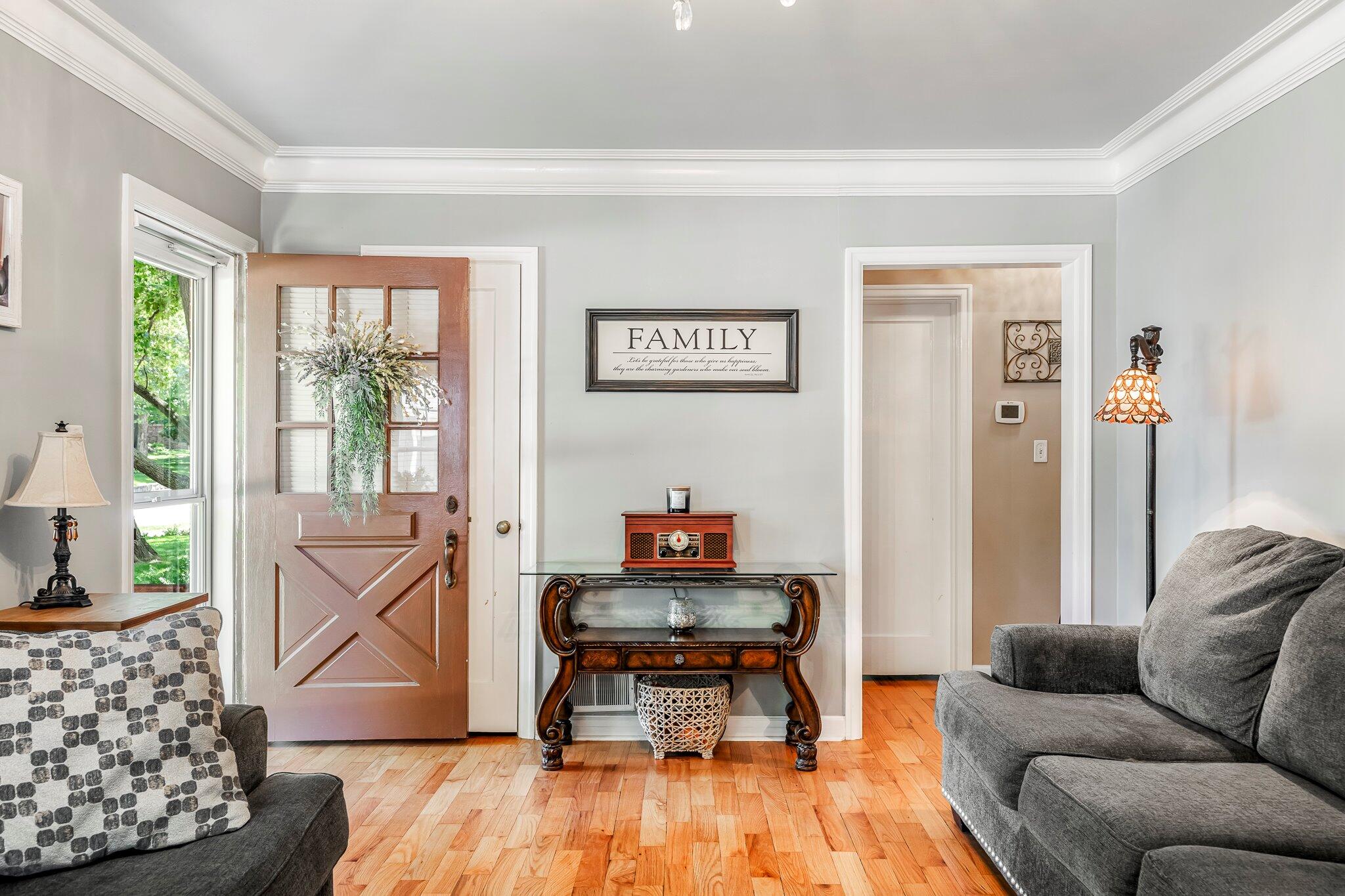 property viewer photo 4