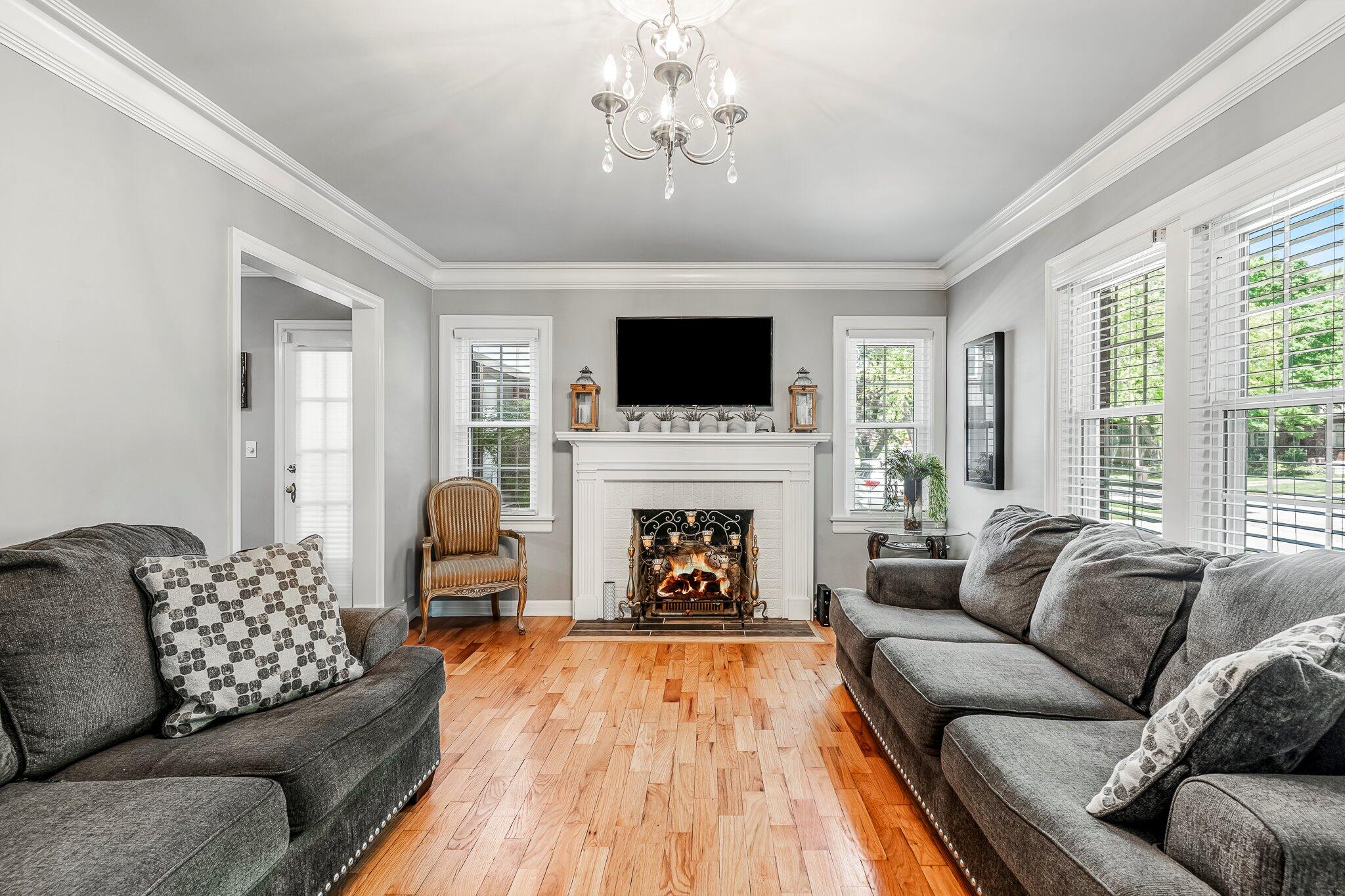 property viewer photo 5