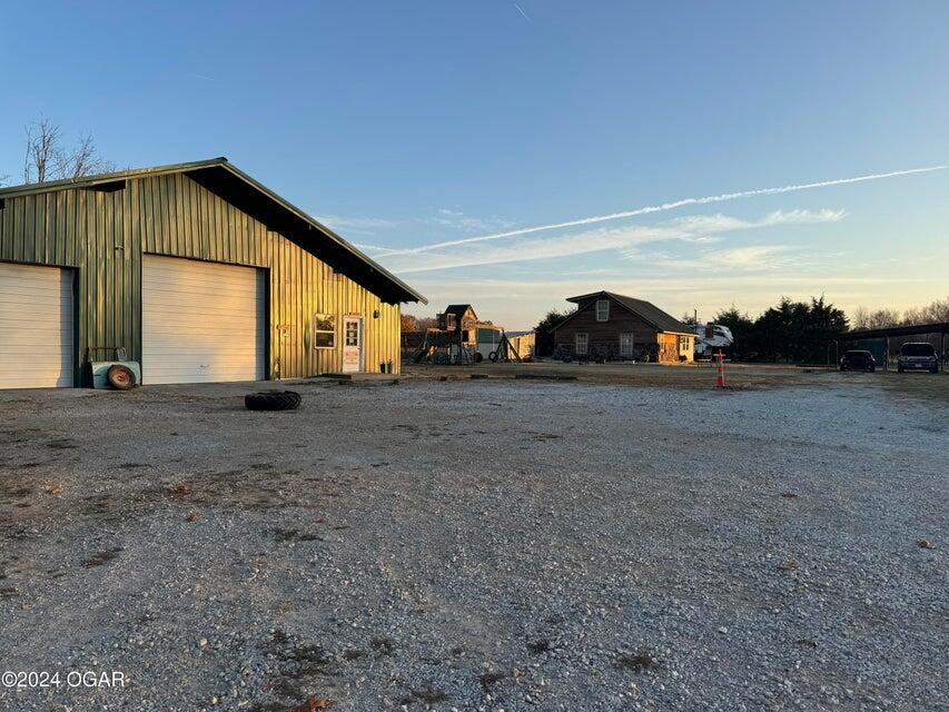 main property photo 7