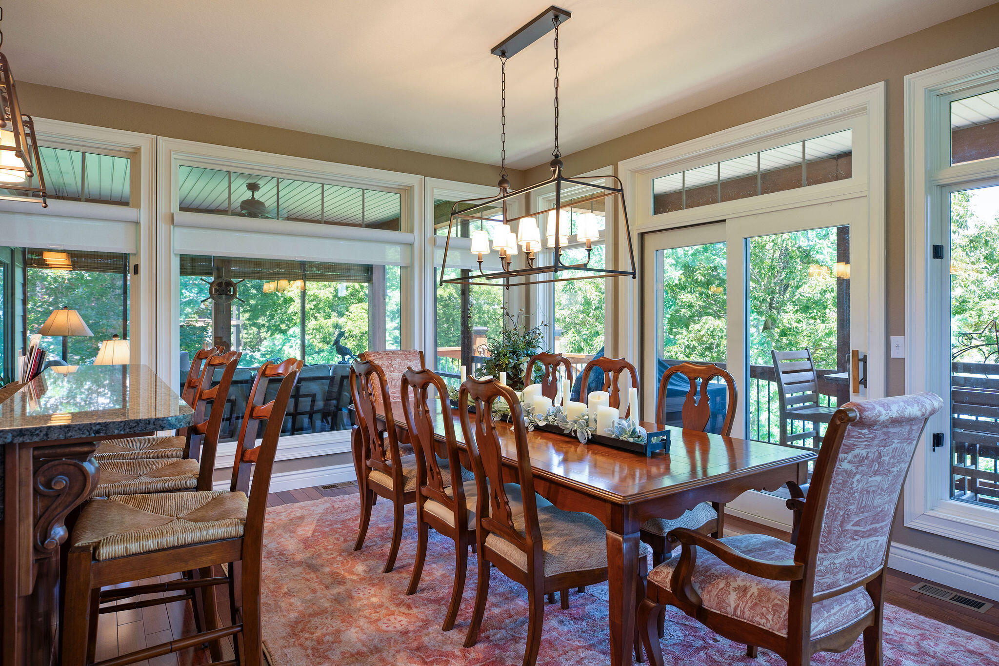 property viewer photo 16